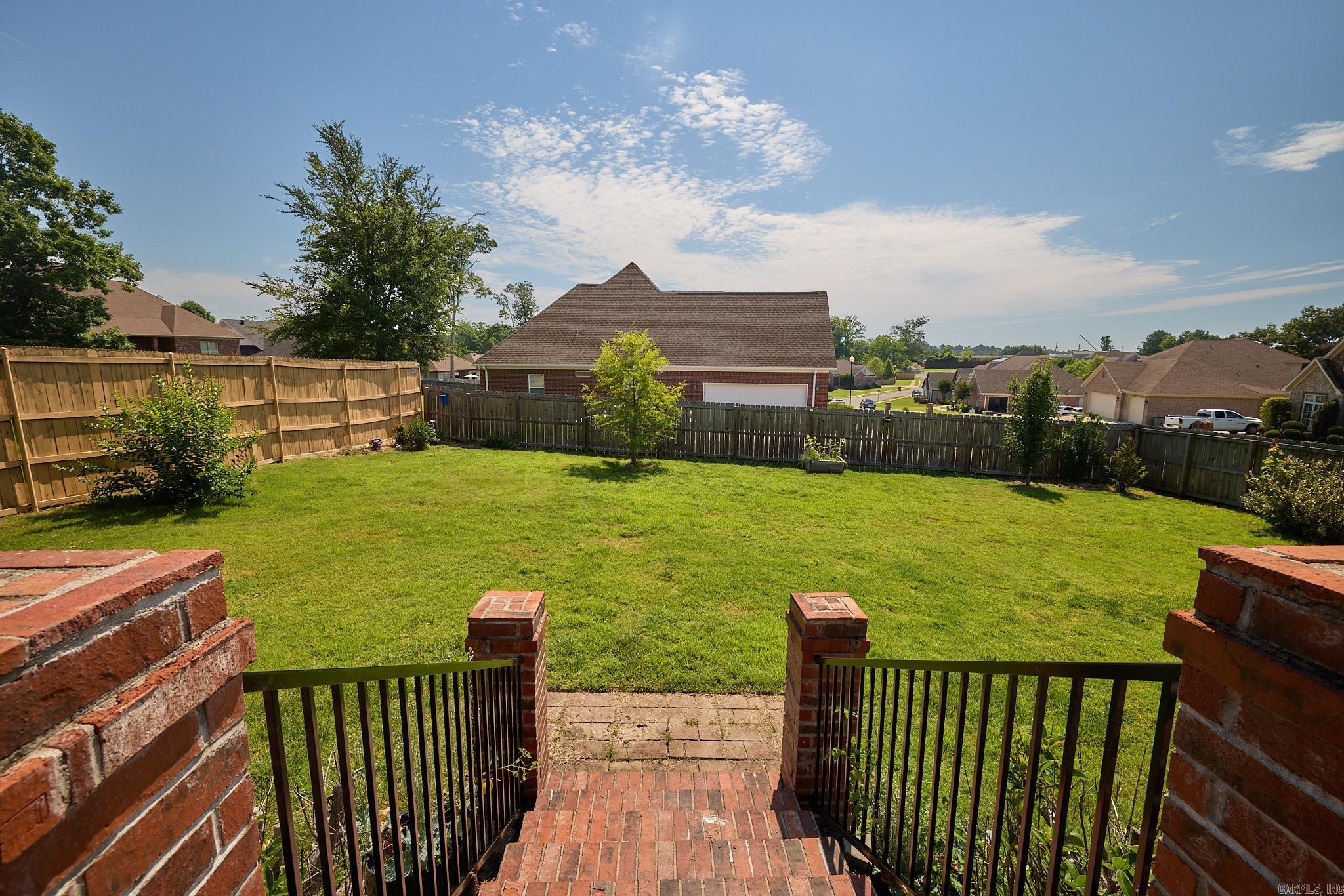 3810 Commonwealth Drive