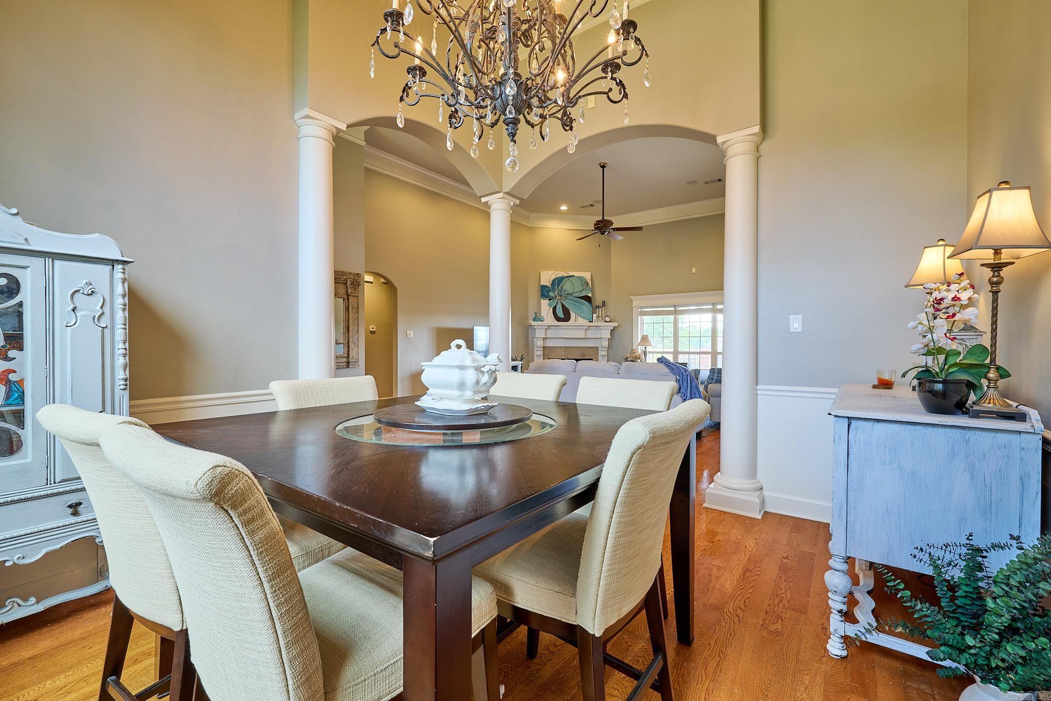 3810 Commonwealth Drive