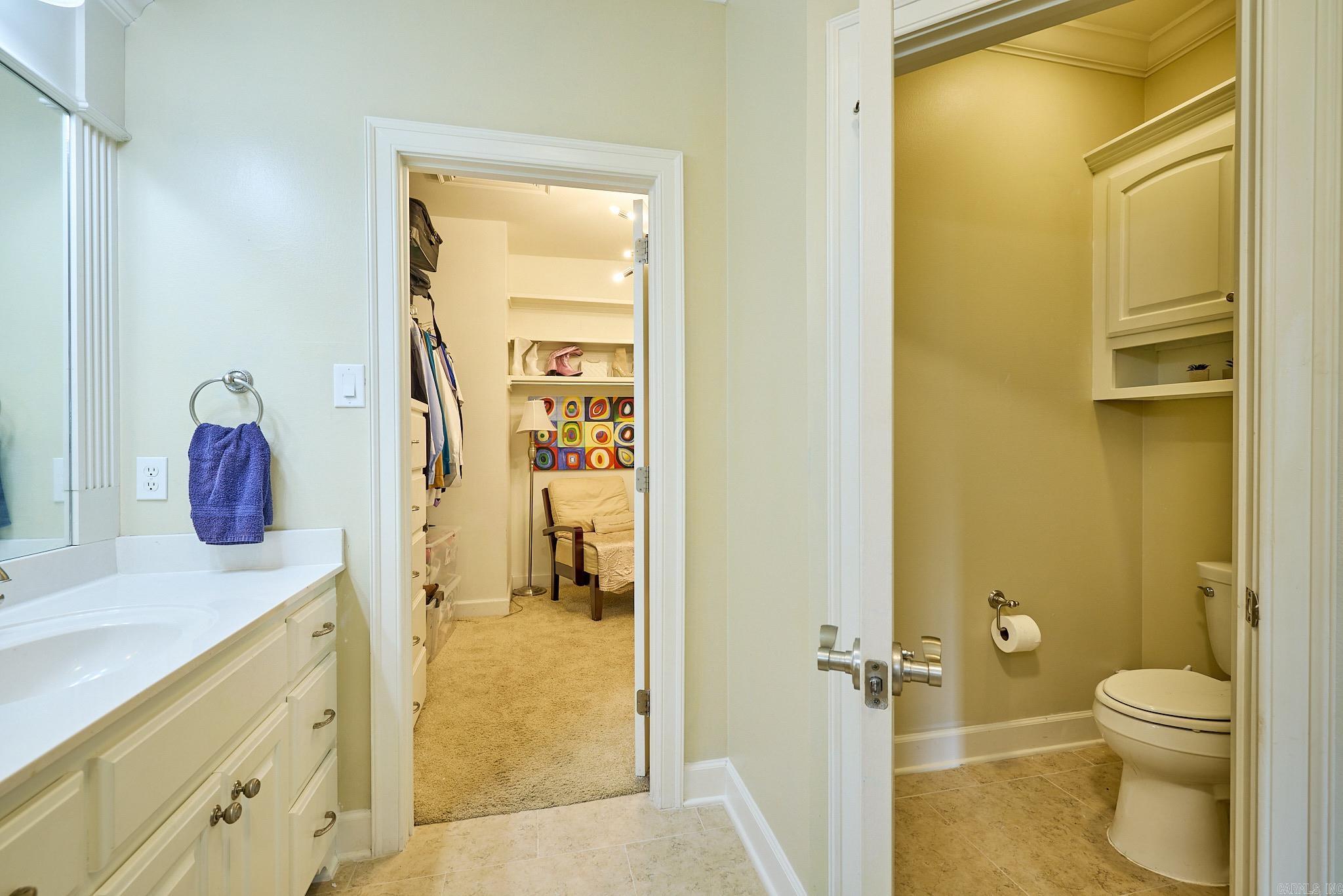 3810 Commonwealth Drive