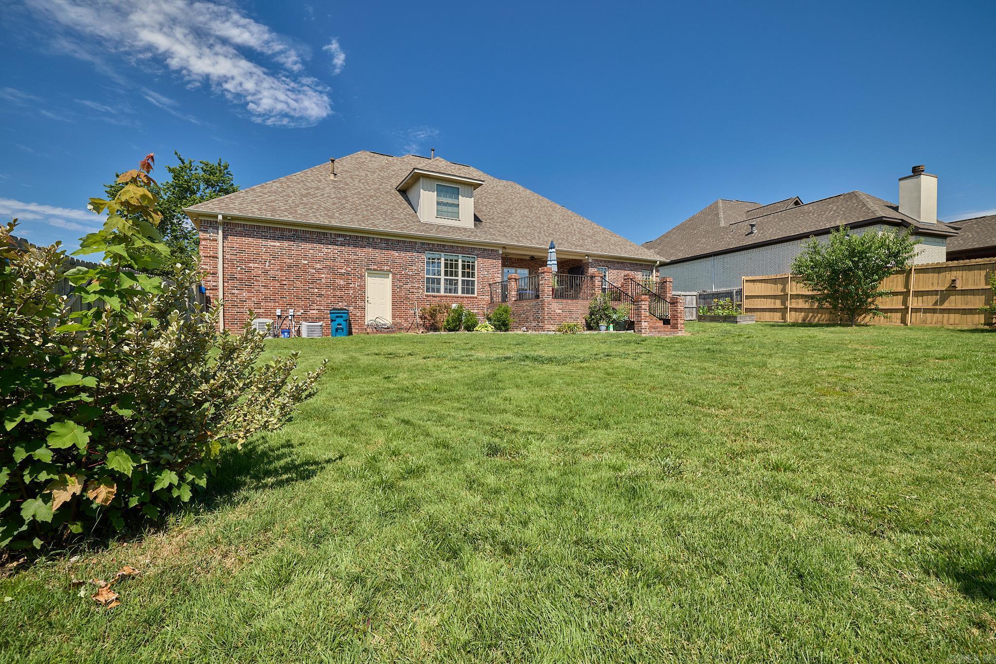 3810 Commonwealth Drive