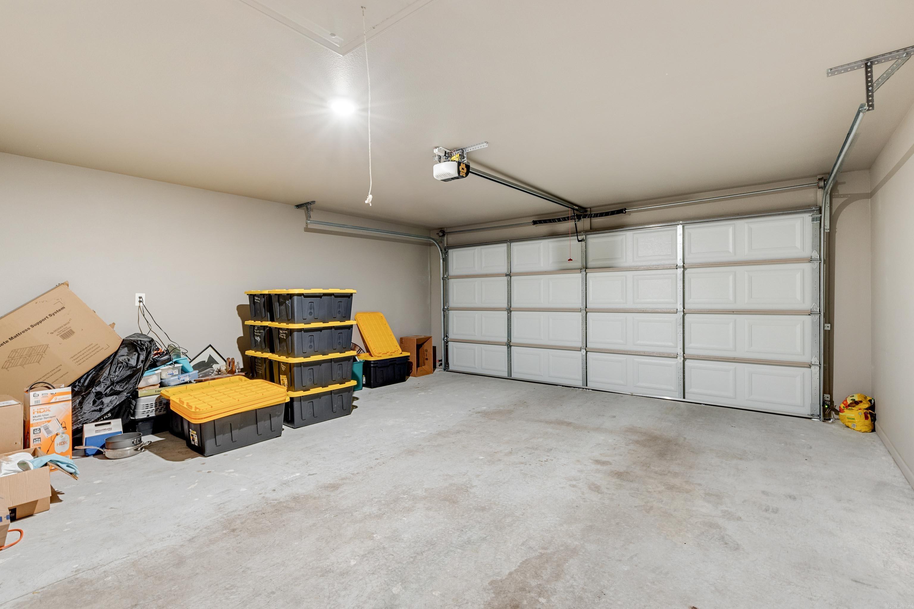 2300 Schaer Street