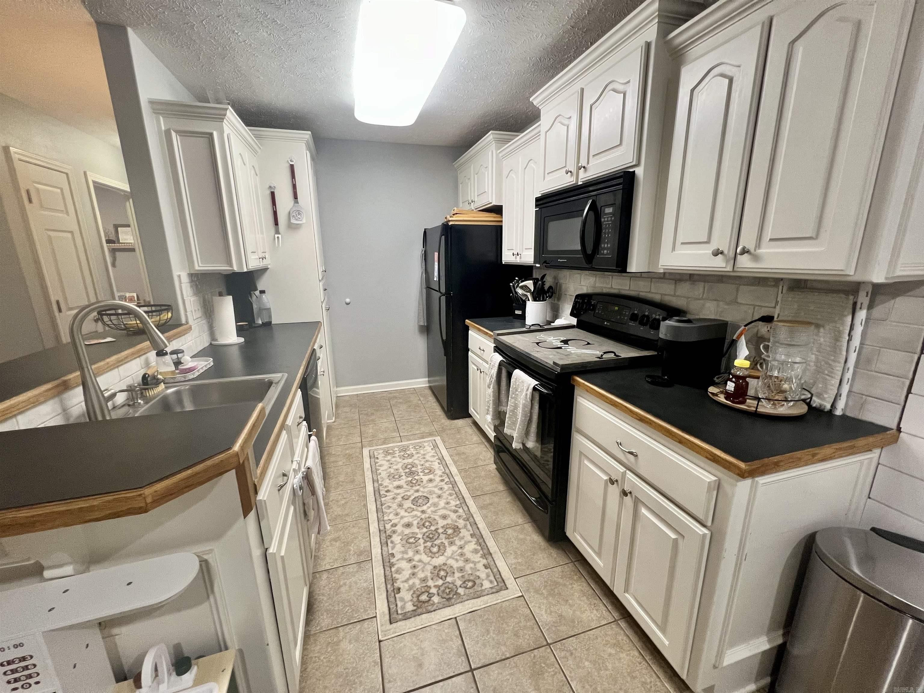 319 Weathering Lane