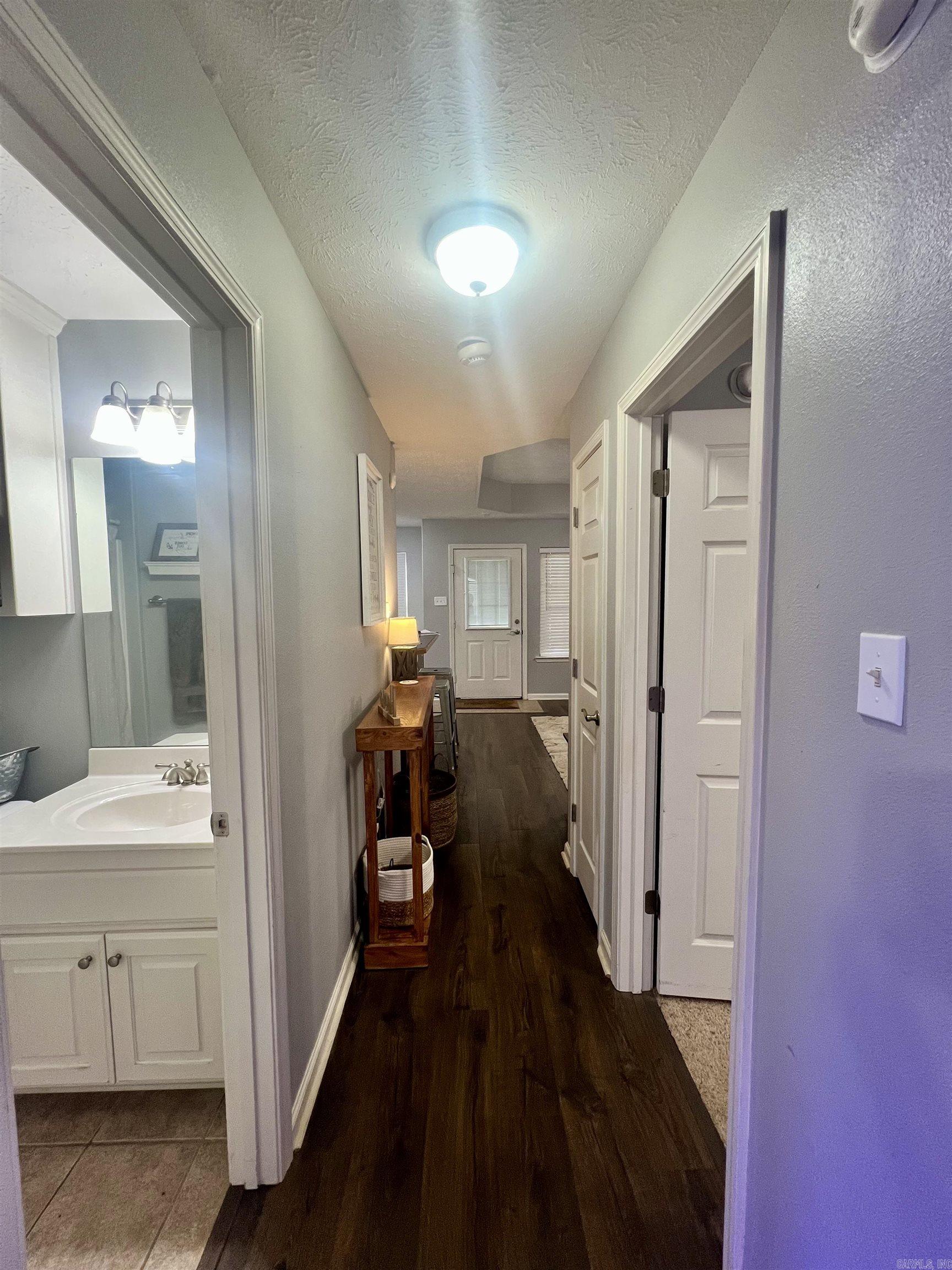 319 Weathering Lane