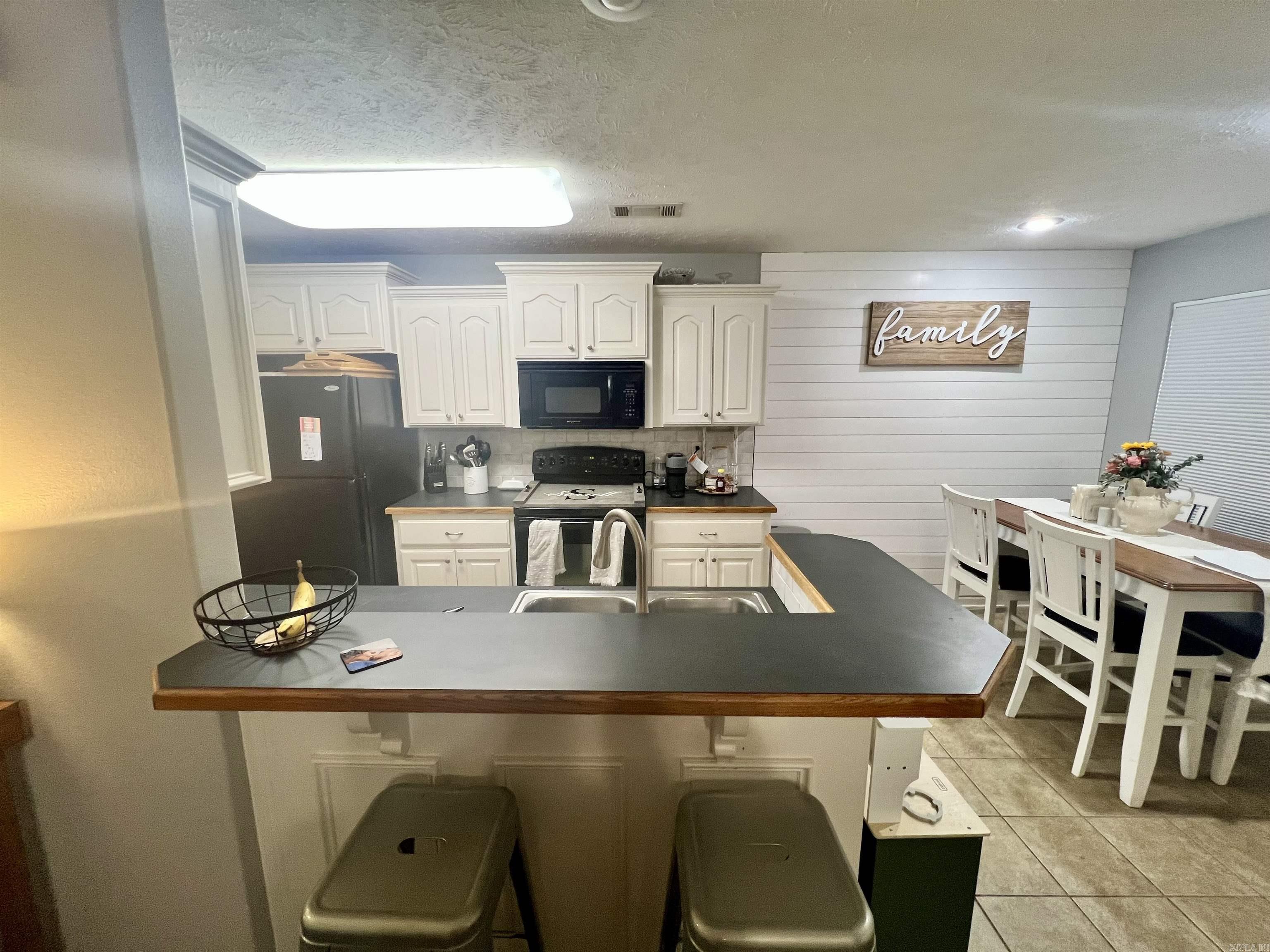 319 Weathering Lane