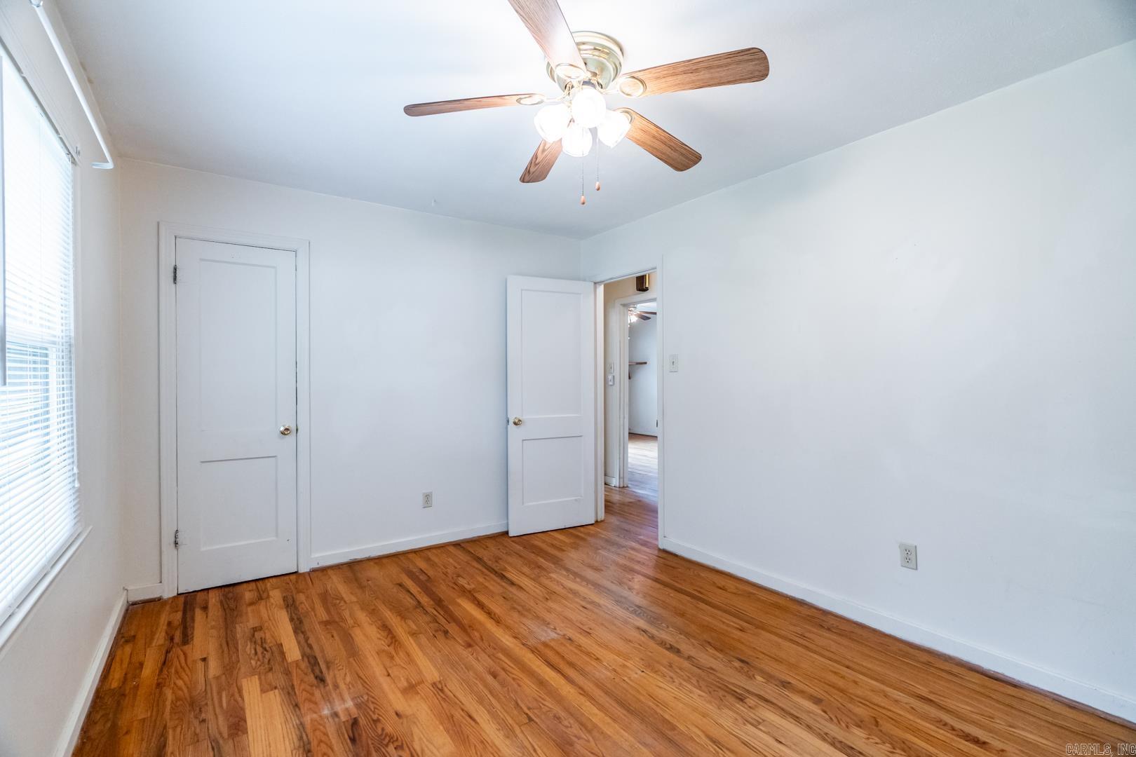 221 E Woodruff Avenue
