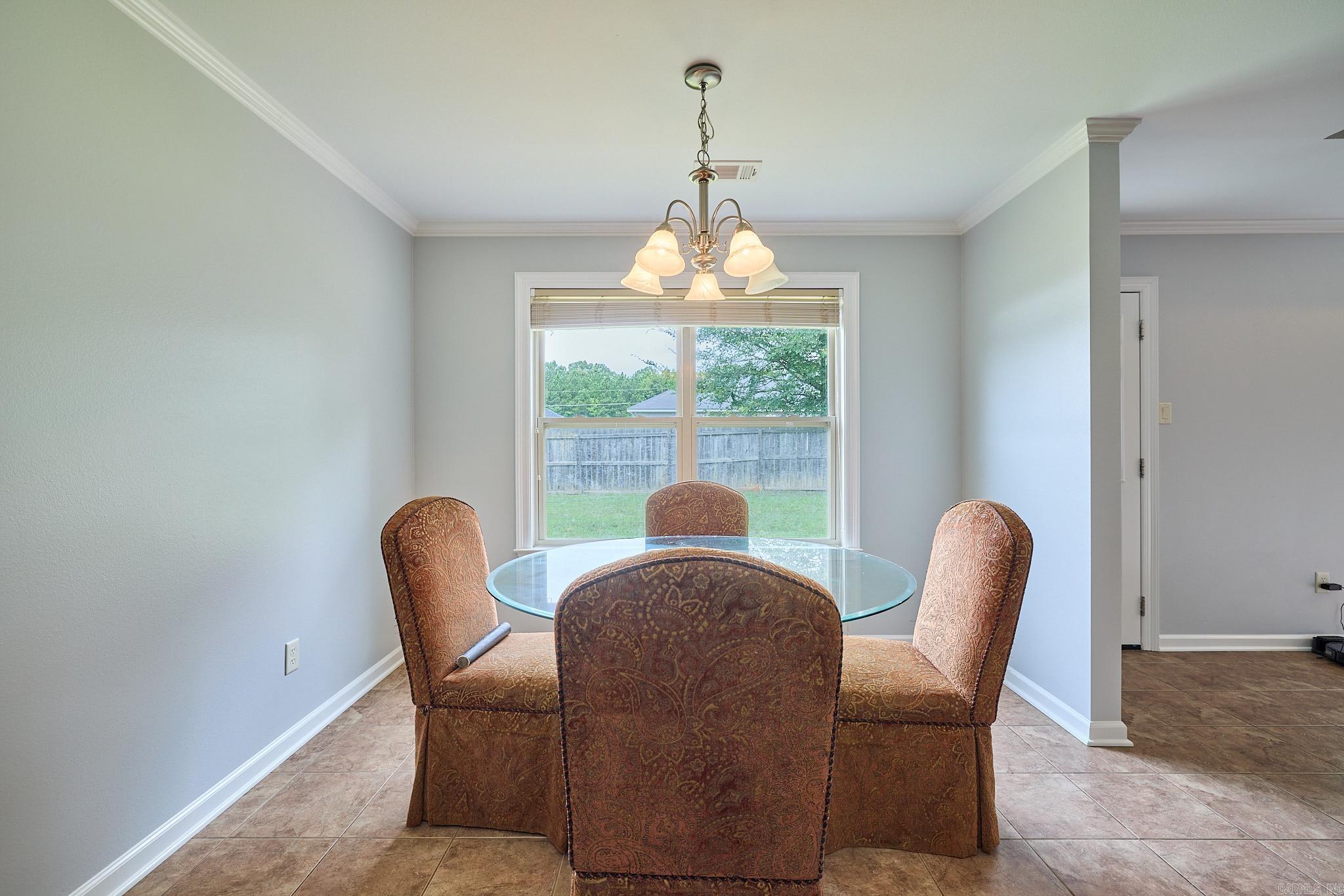 302 Queen Elizabeth Drive