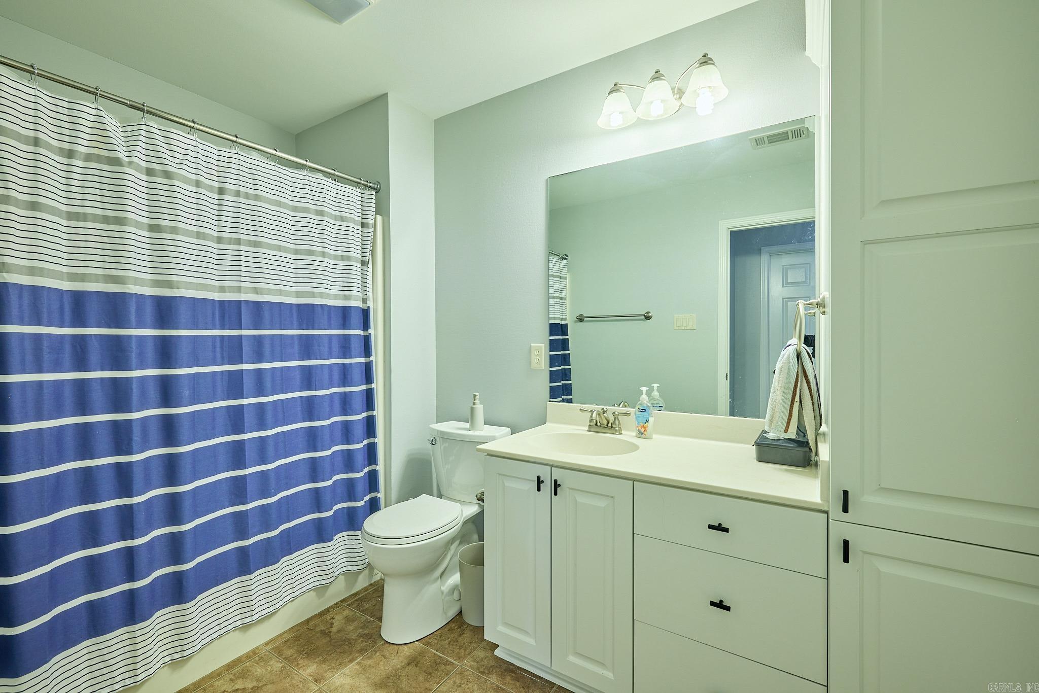 302 Queen Elizabeth Drive