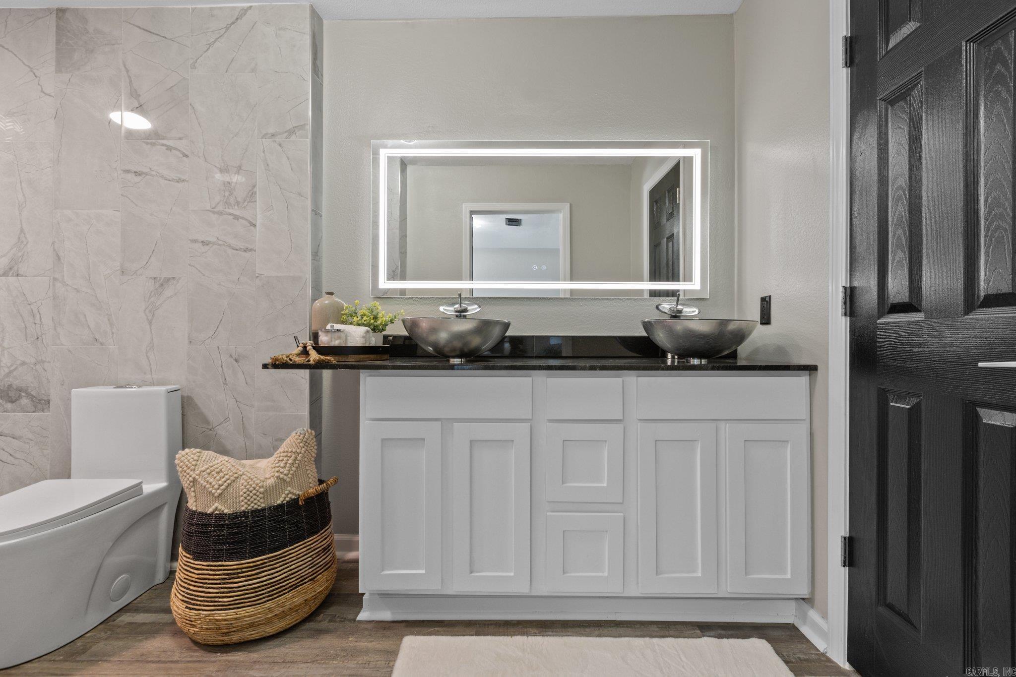 6704 W Pinewood Drive