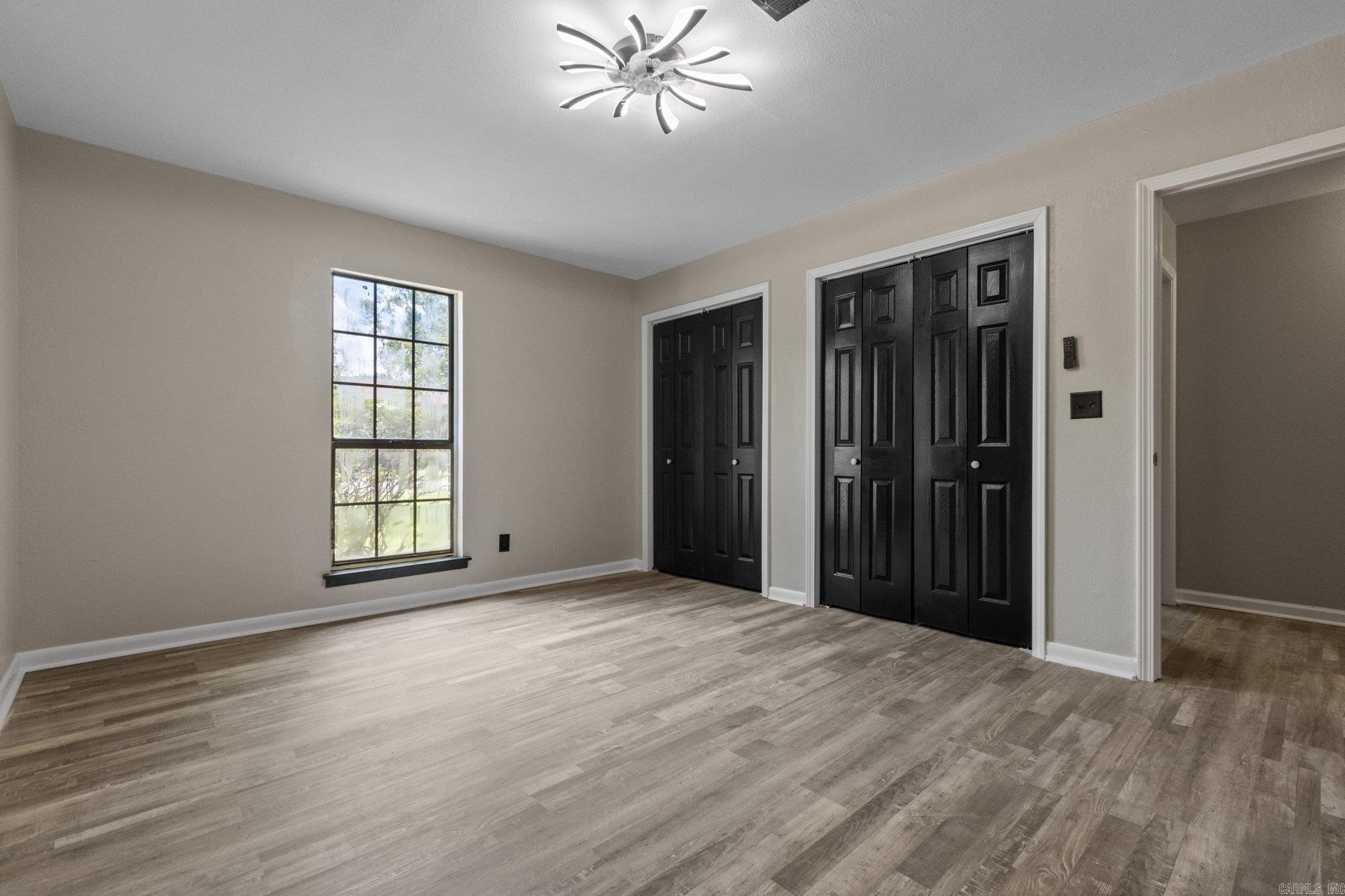 6704 W Pinewood Drive