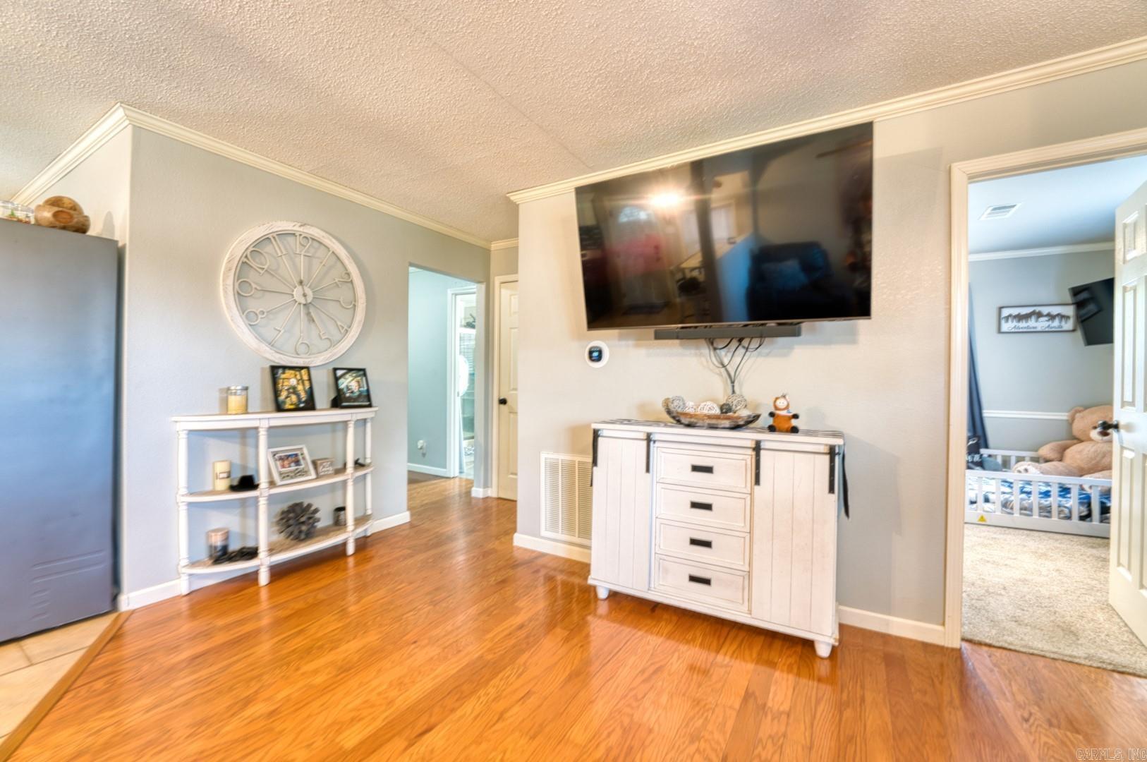 310 Indian Hills Street