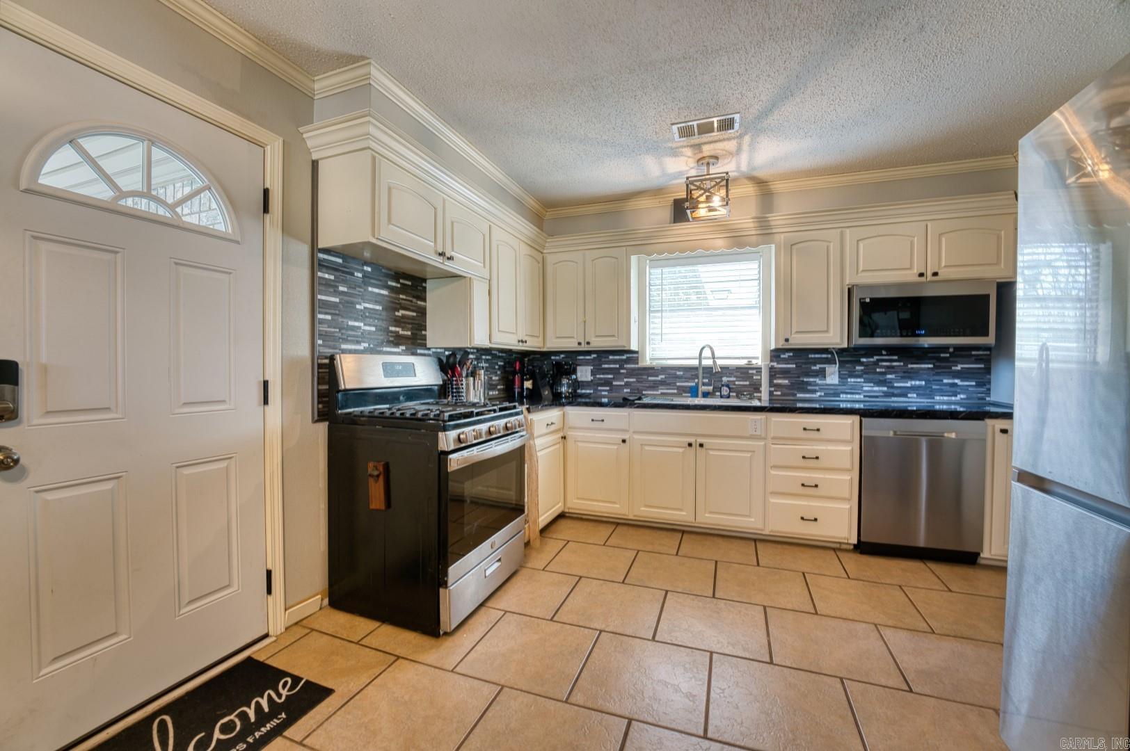 310 Indian Hills Street