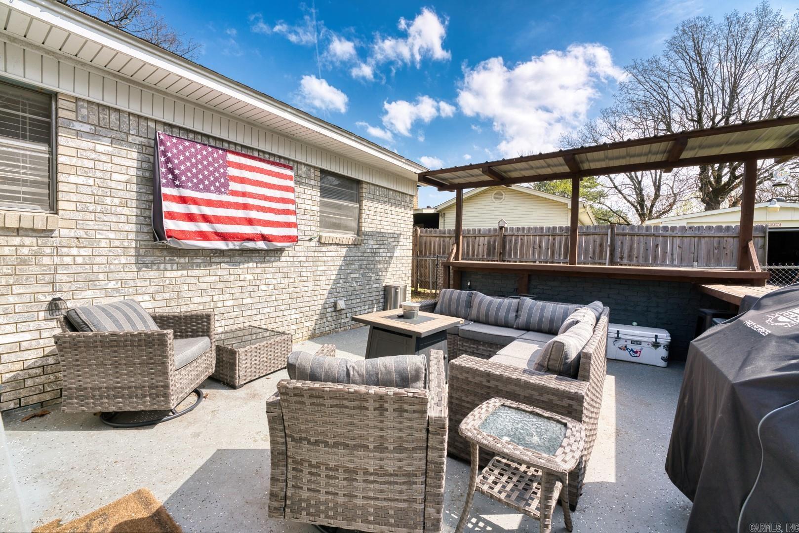 310 Indian Hills Street