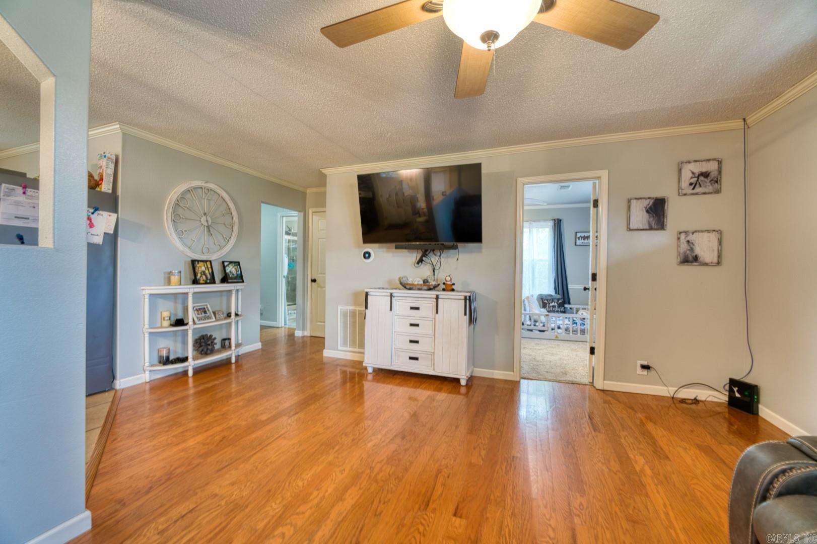 310 Indian Hills Street