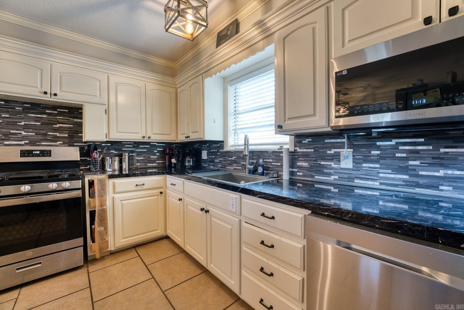 310 Indian Hills Street