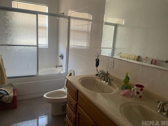 43 Ridgeline Drive West