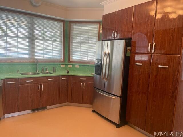 43 Ridgeline Drive West