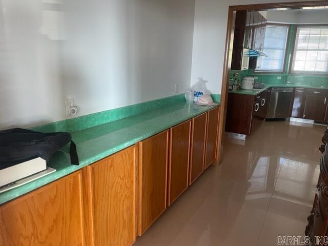 43 Ridgeline Drive West