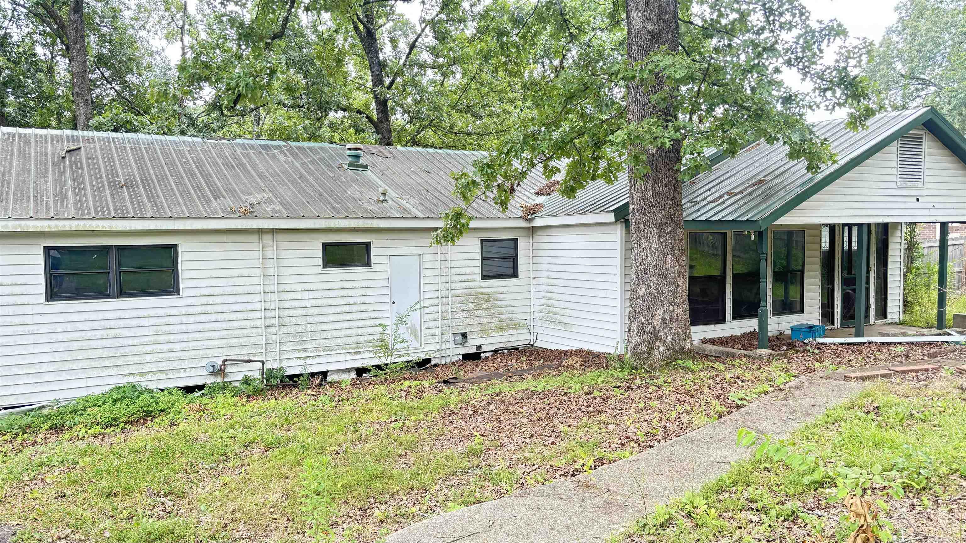 324 Kaufman Road