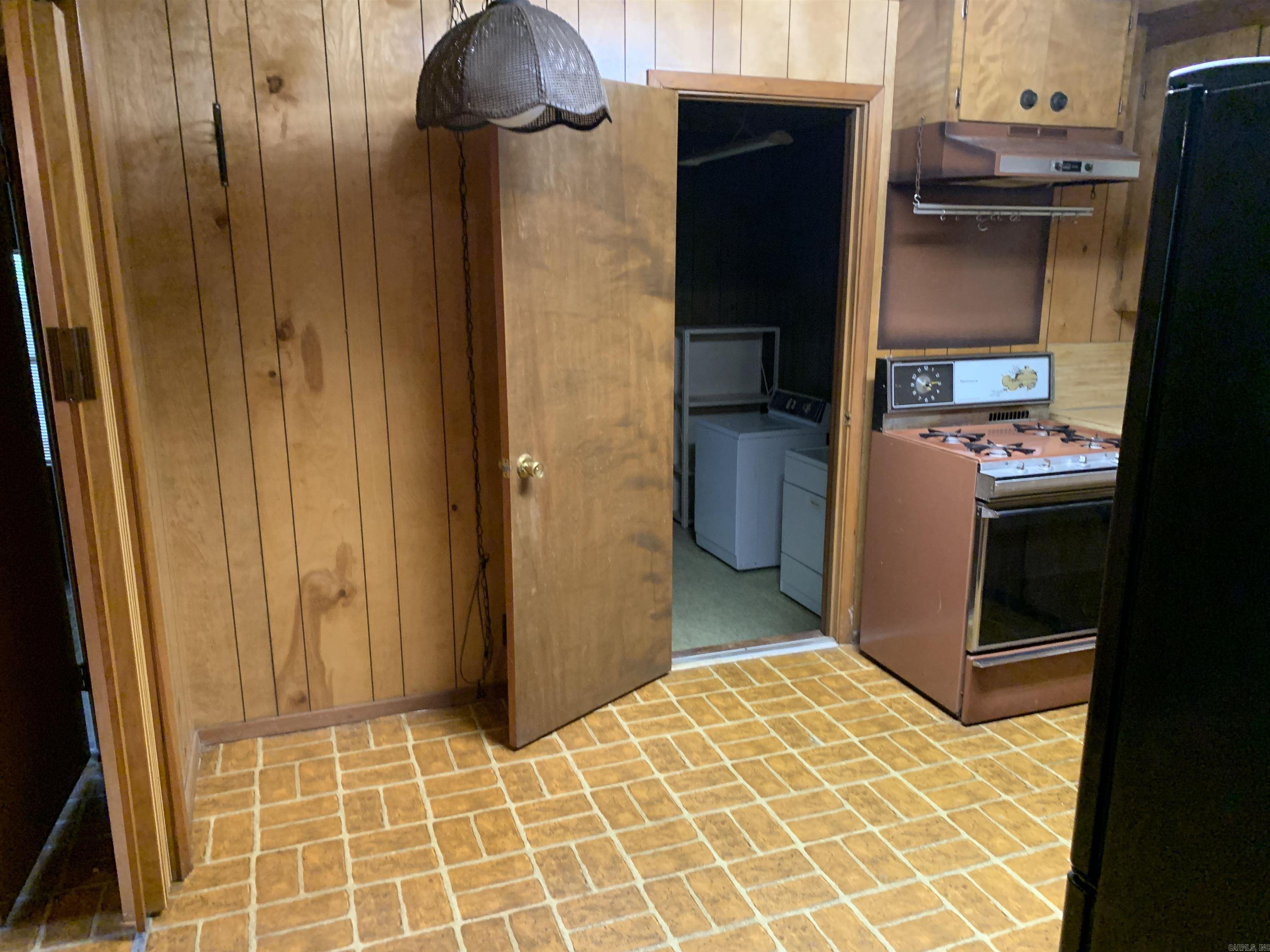 371 Ouachita Road 312