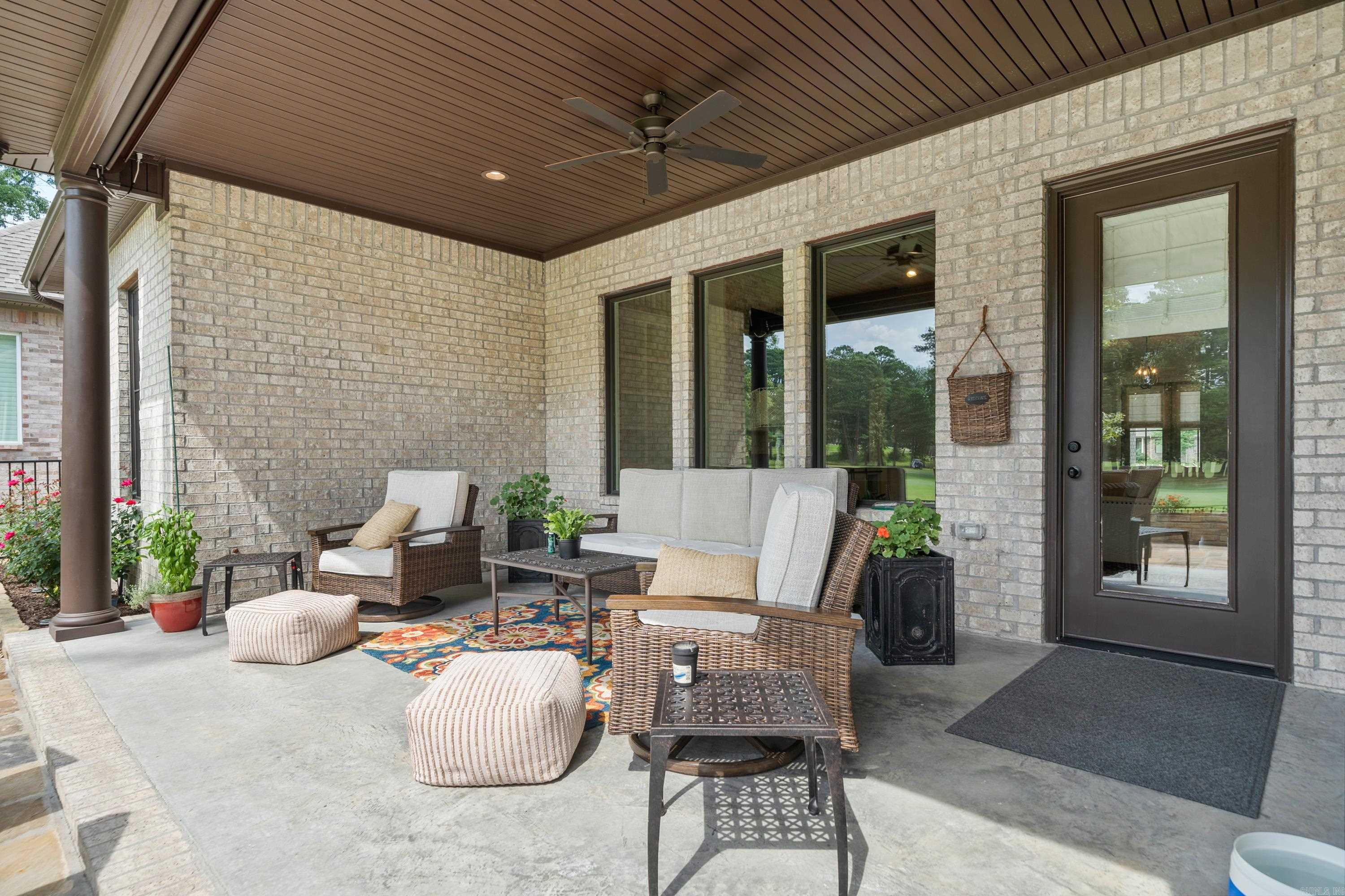 216 Arlington Park Terrace