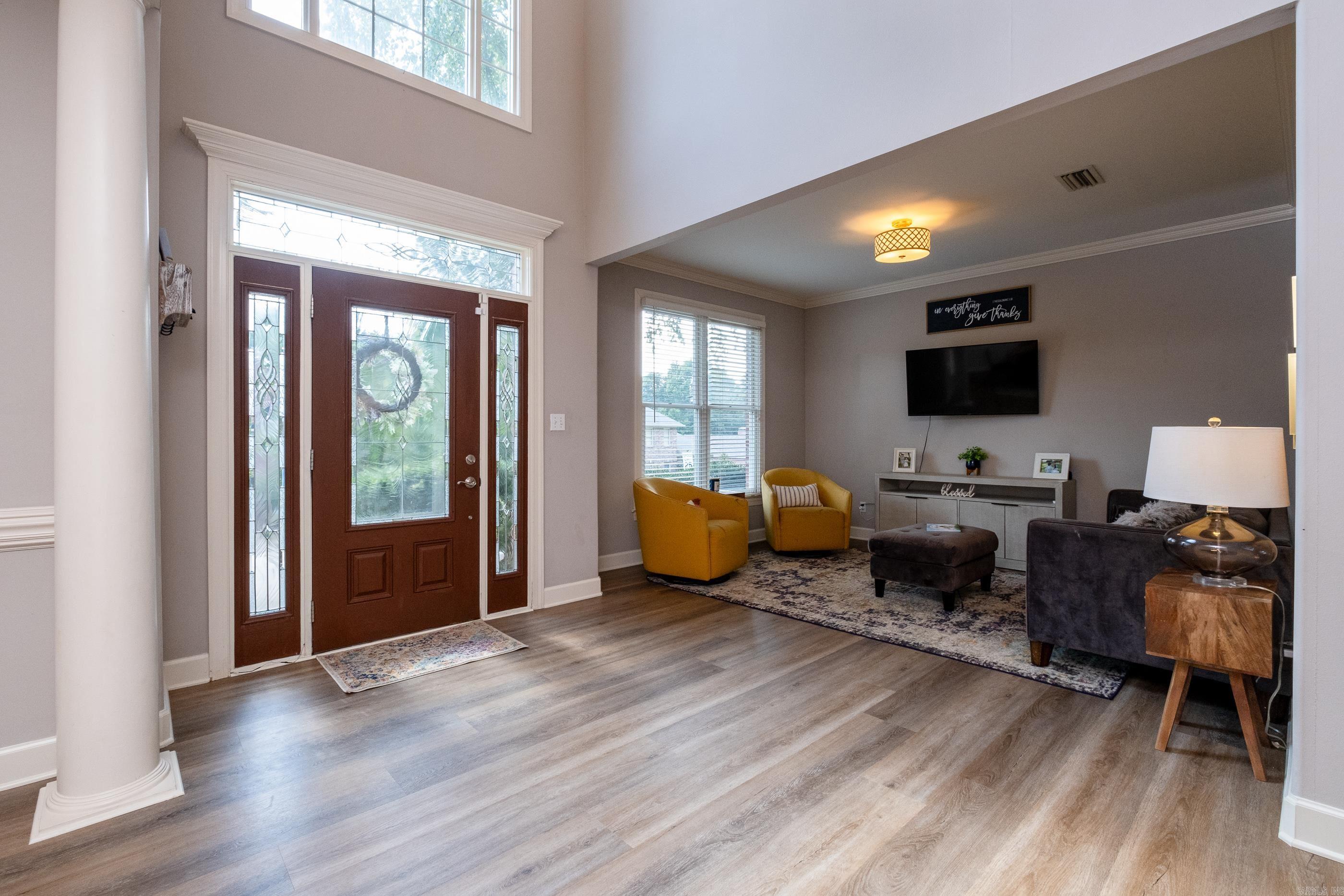 27 Lorian Drive