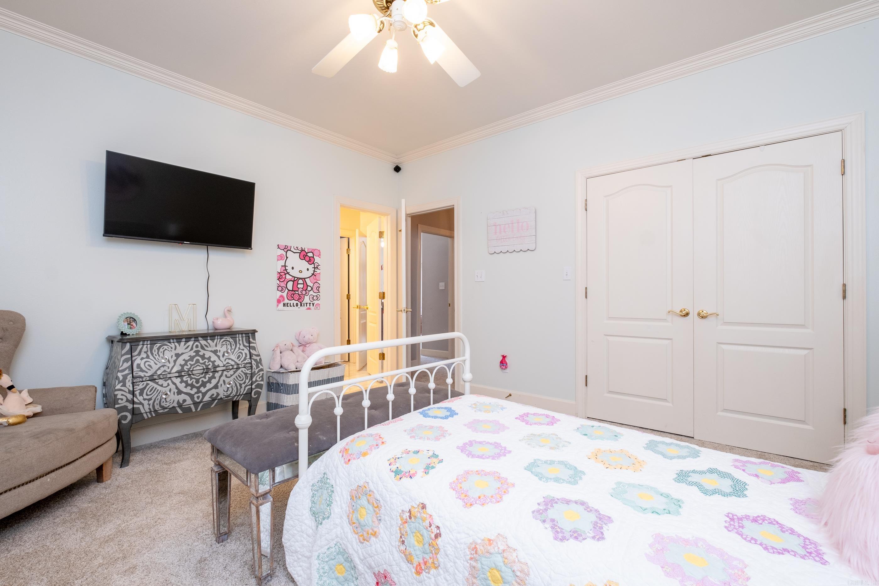 27 Lorian Drive