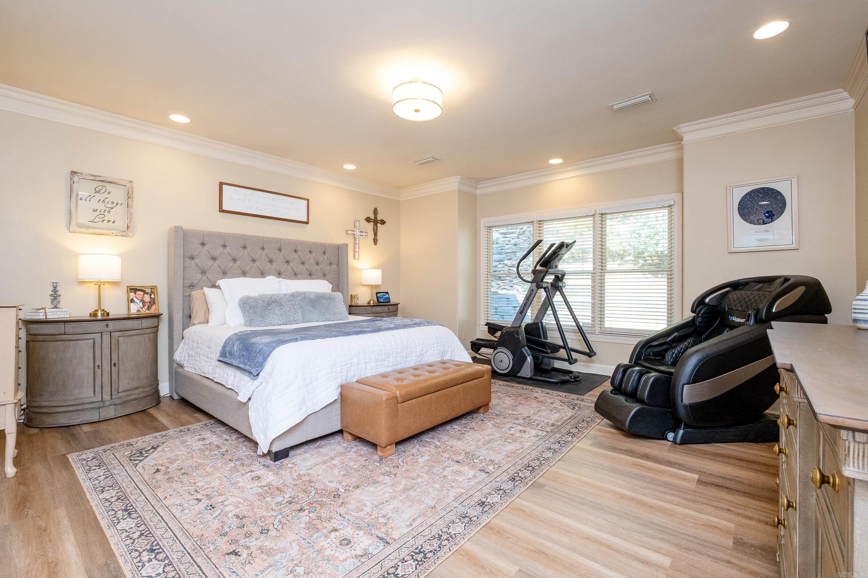 27 Lorian Drive