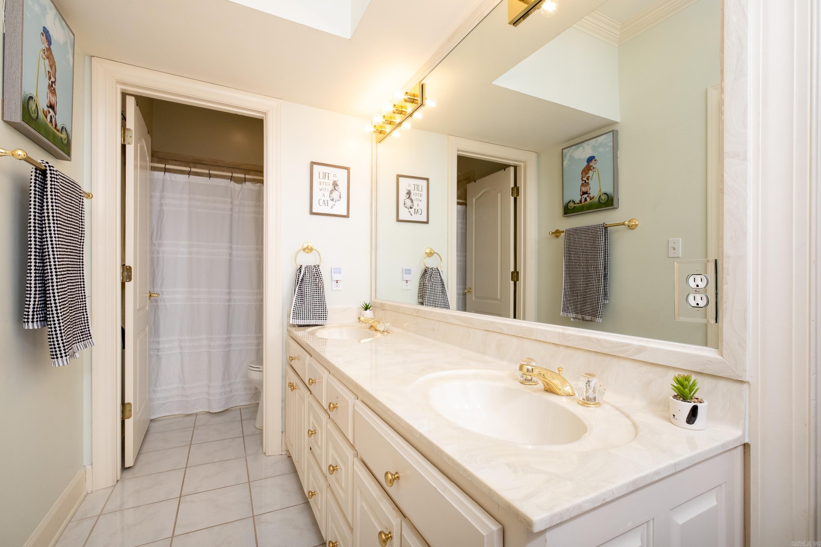 27 Lorian Drive
