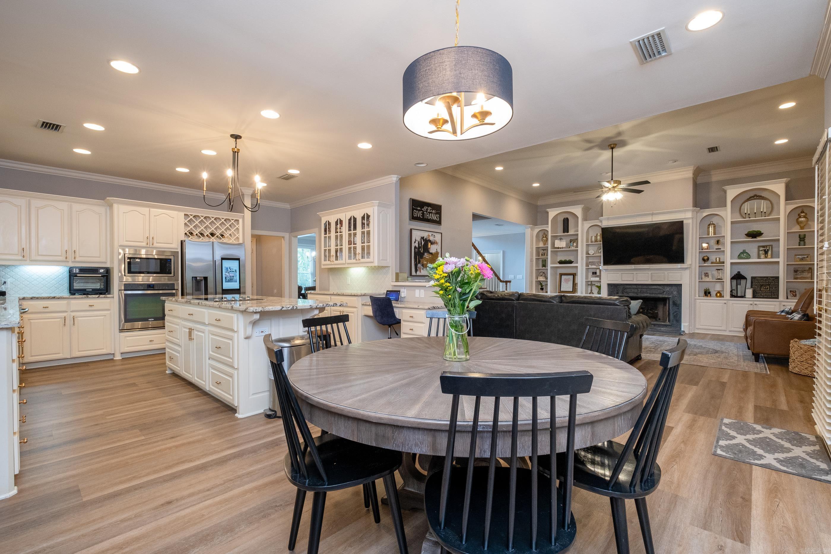 27 Lorian Drive