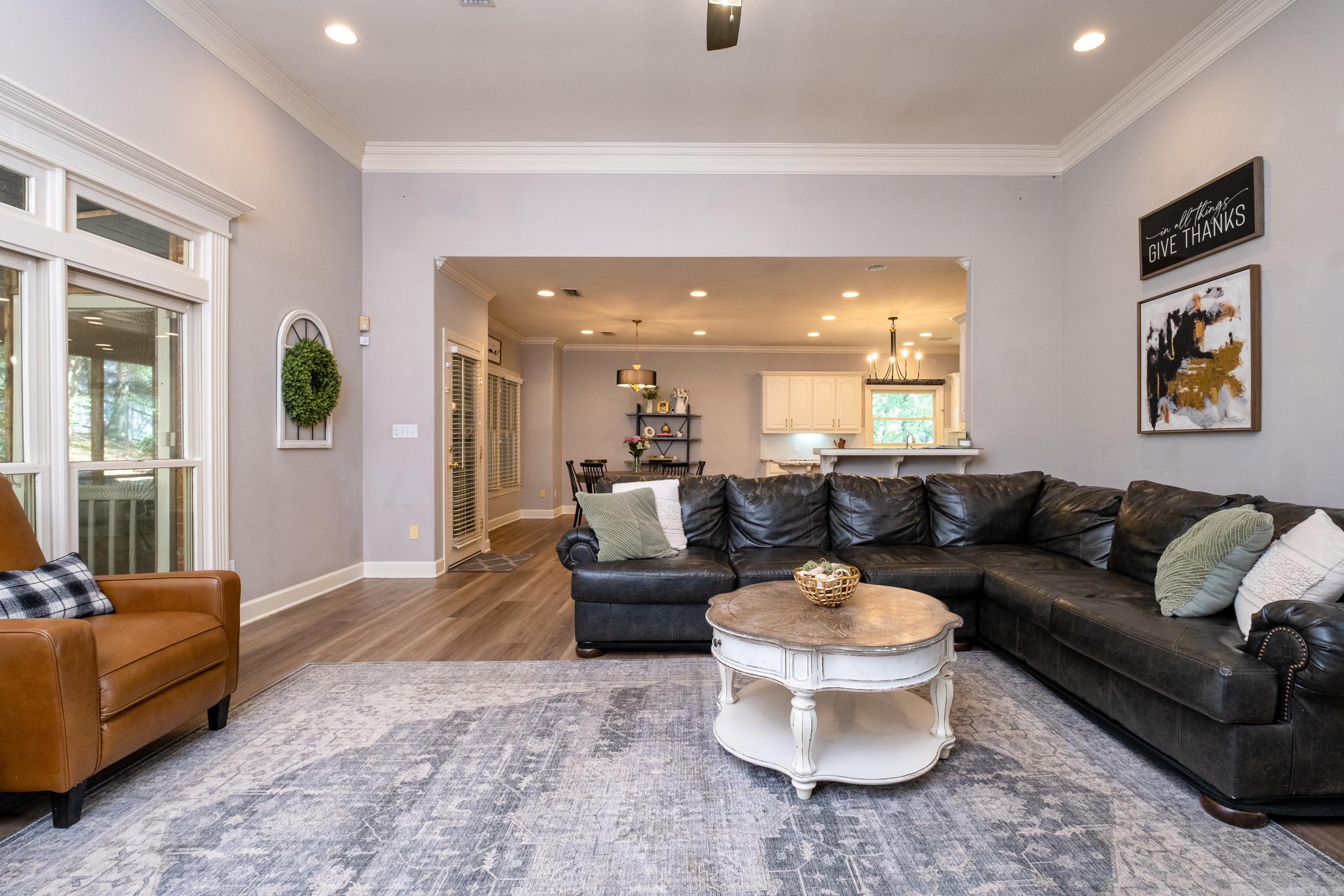 27 Lorian Drive