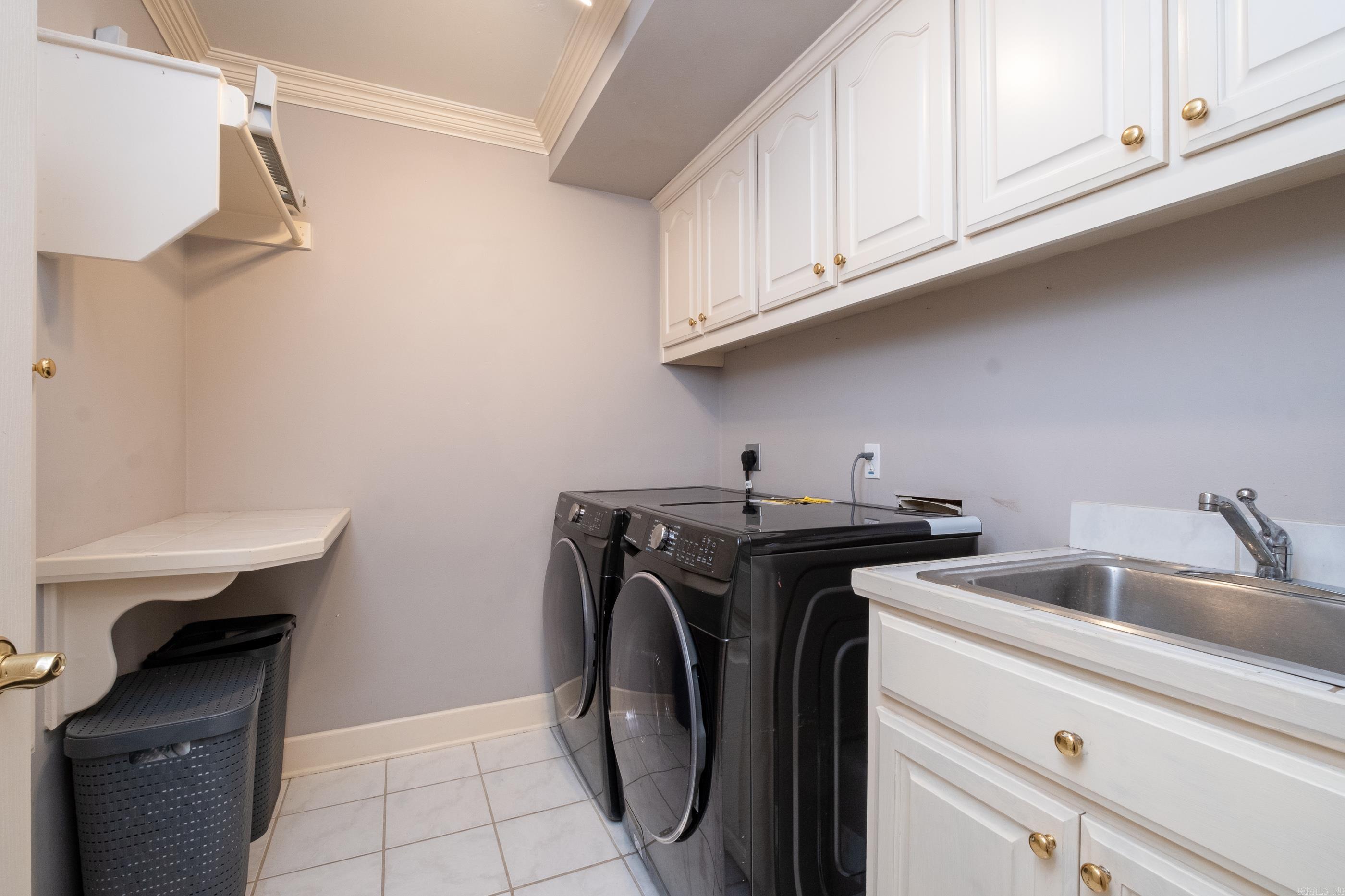 27 Lorian Drive
