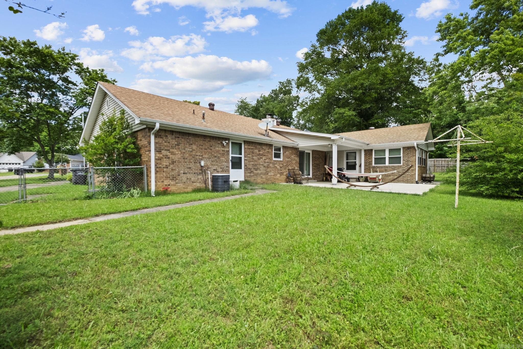 709 Nottingham Cove