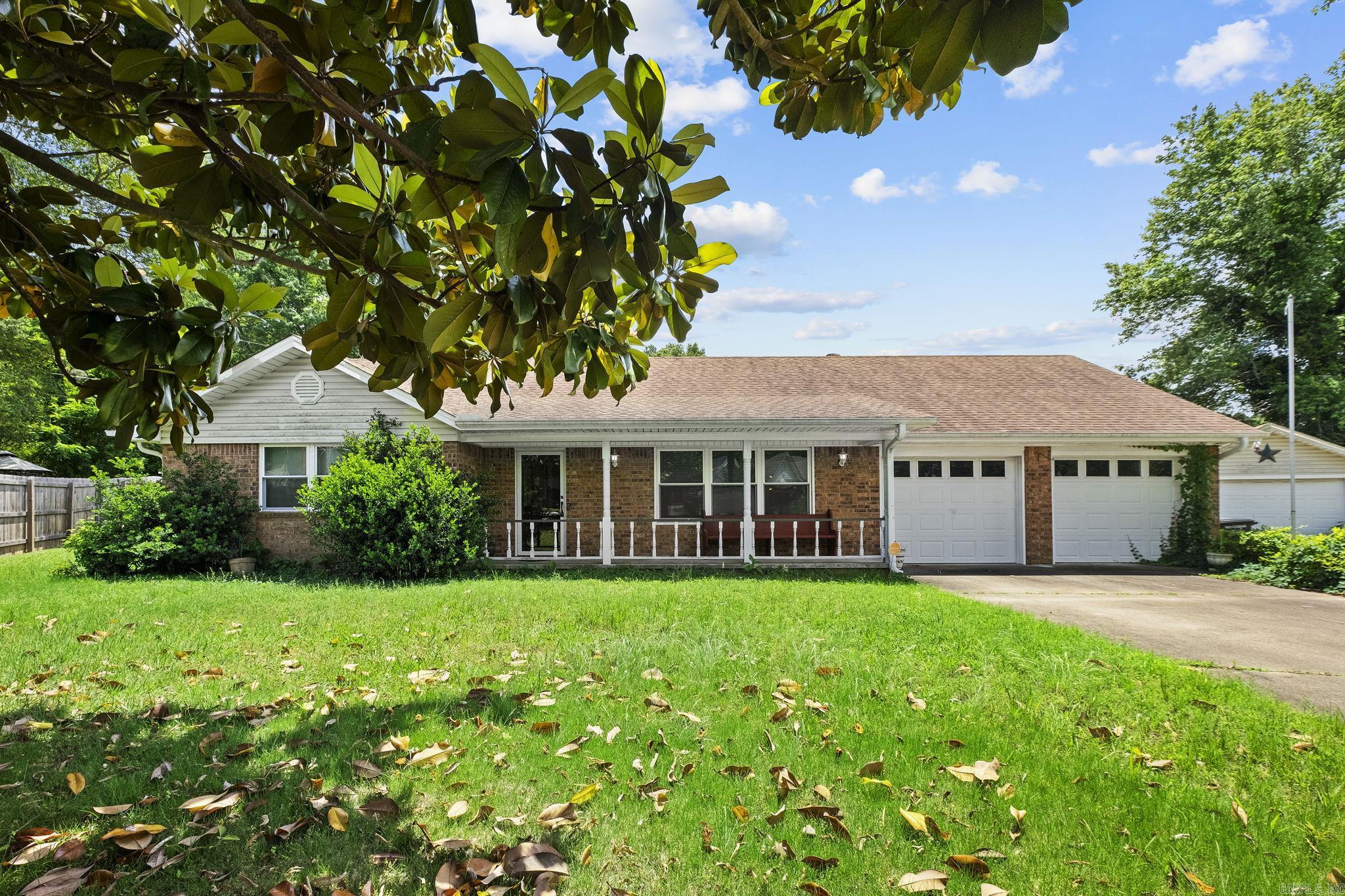 709 Nottingham Cove