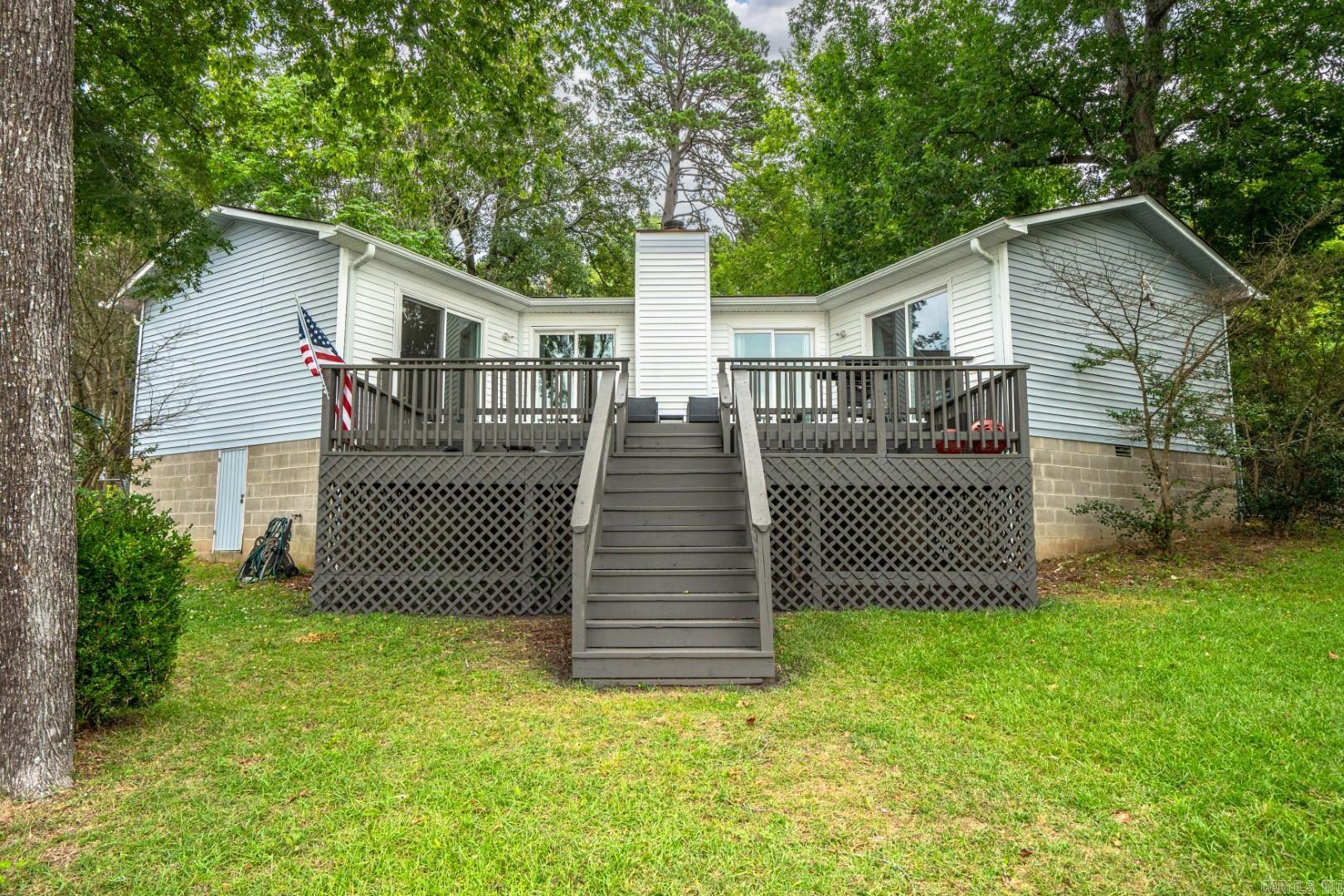 554 Grand Point Drive