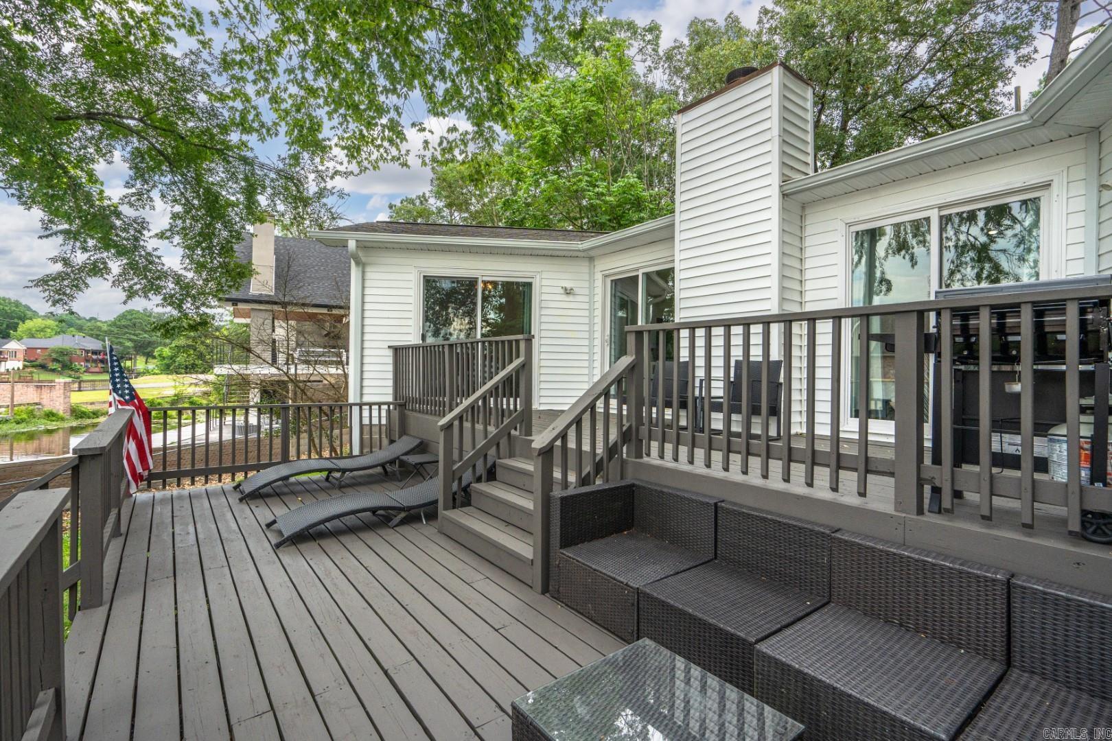 554 Grand Point Drive