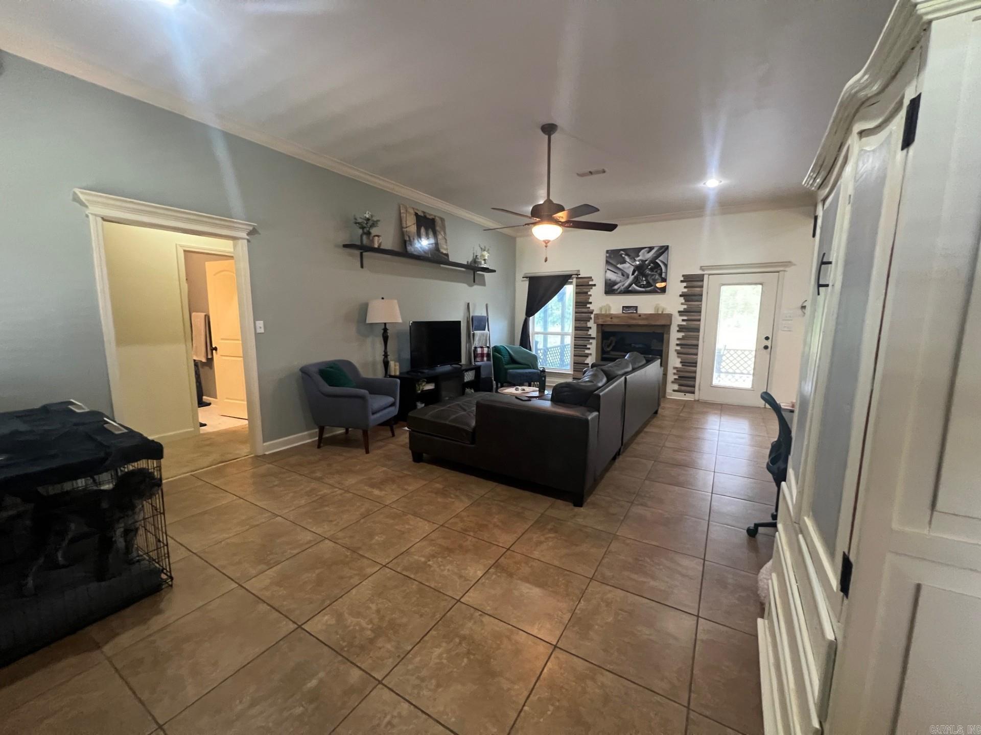 13701 Harewood Manor