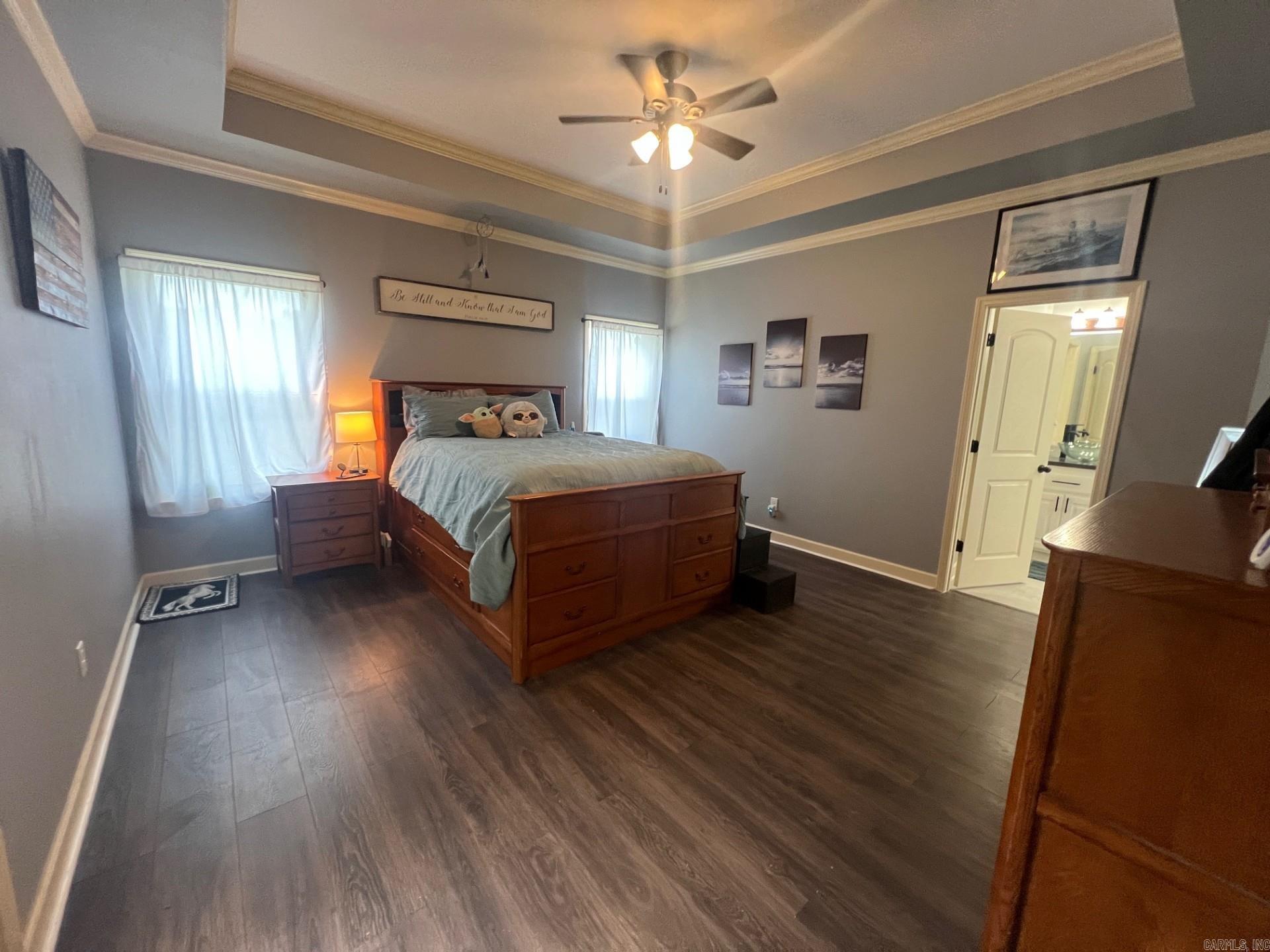 13701 Harewood Manor