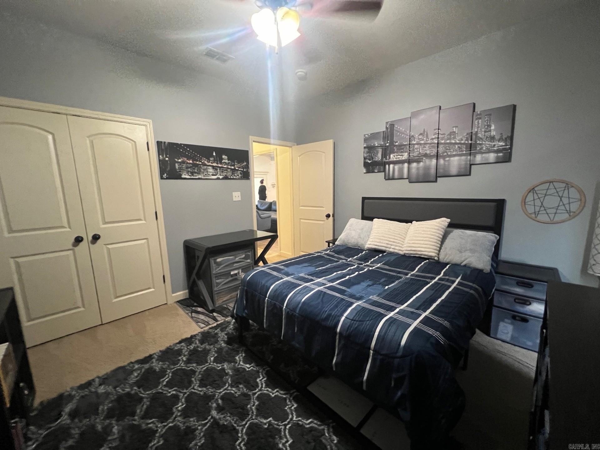 13701 Harewood Manor