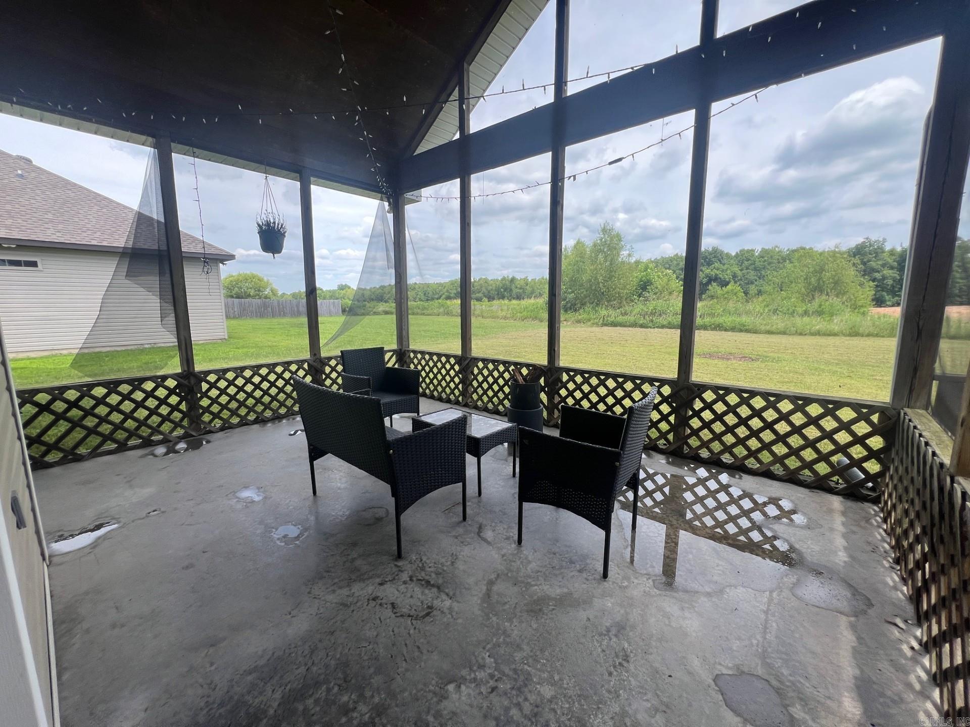 13701 Harewood Manor