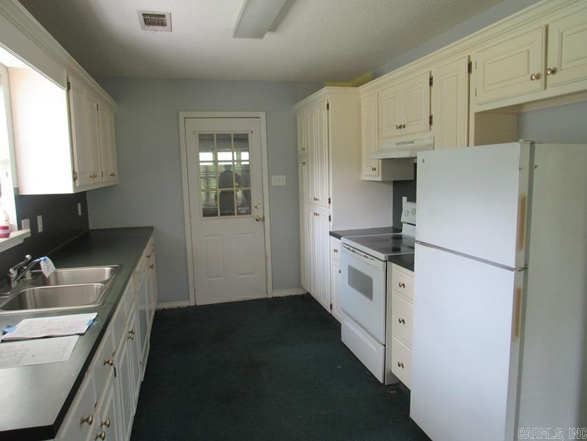 1112 Sunset Circle