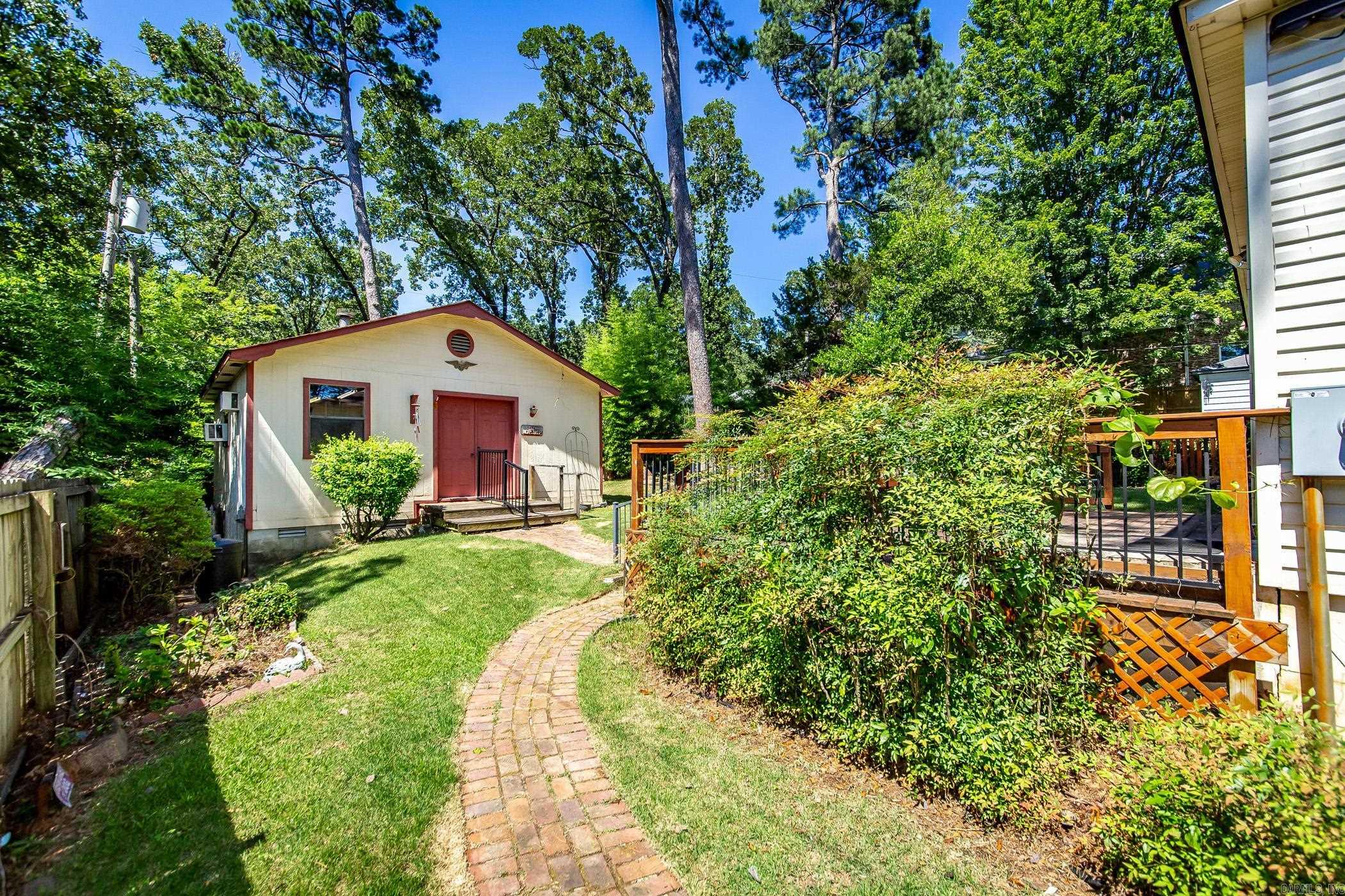 6712 Brentwood Road