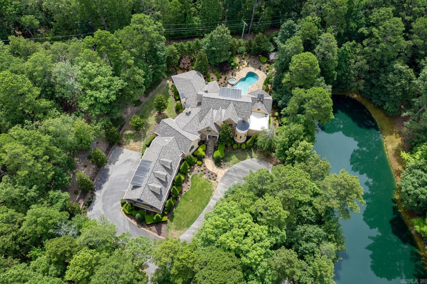 5 Chenal Downs Blvd.