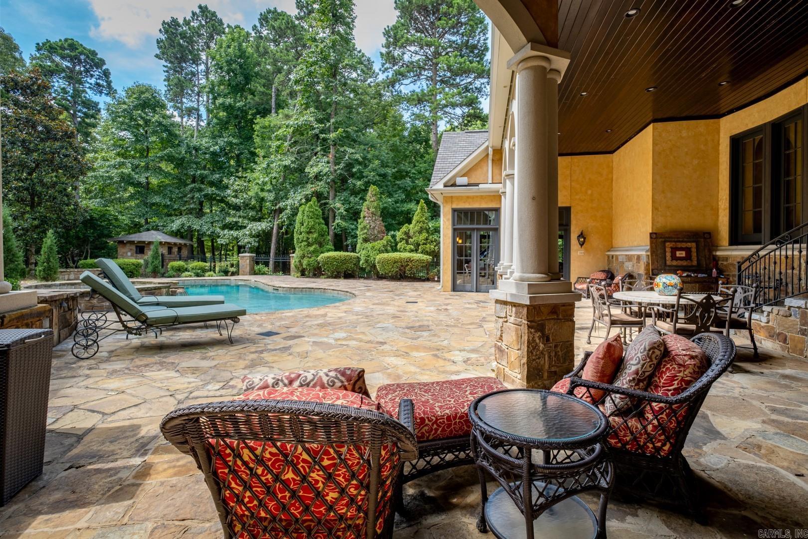 5 Chenal Downs Blvd.