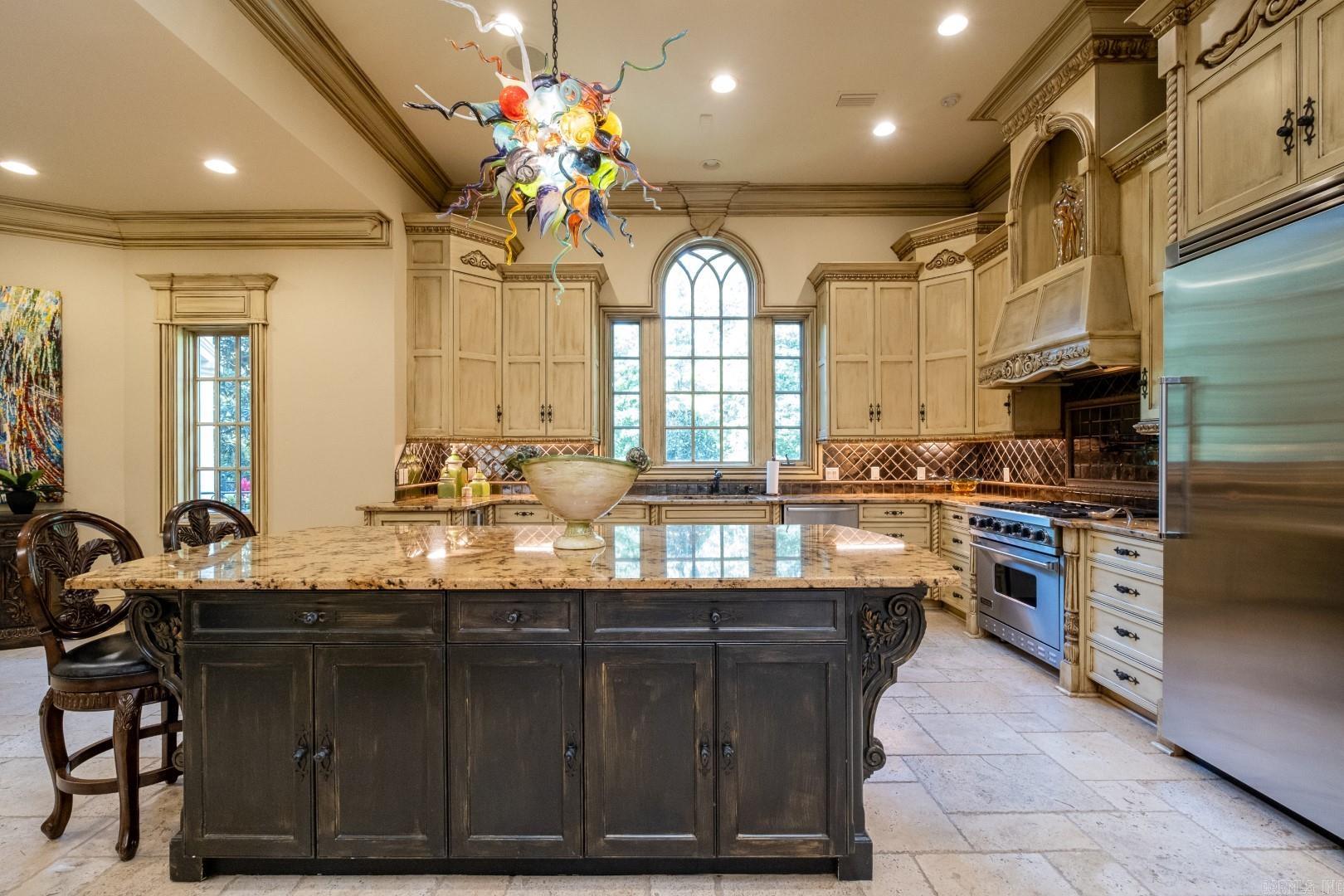 5 Chenal Downs Blvd.