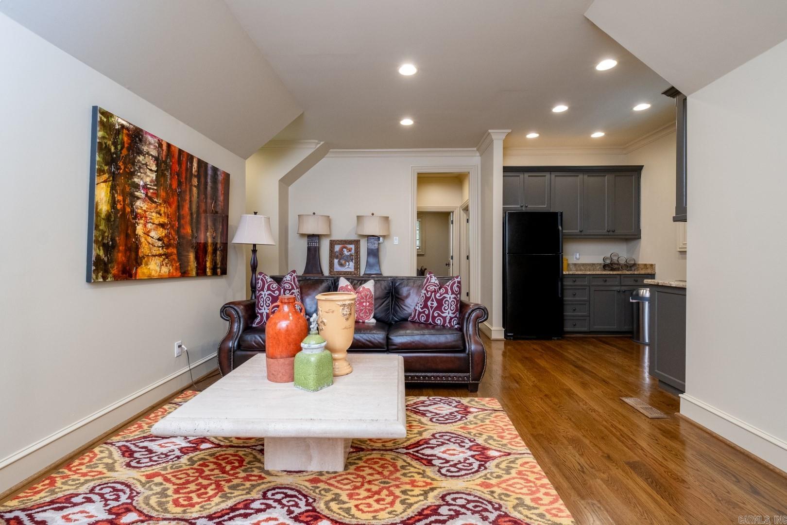 5 Chenal Downs Blvd.