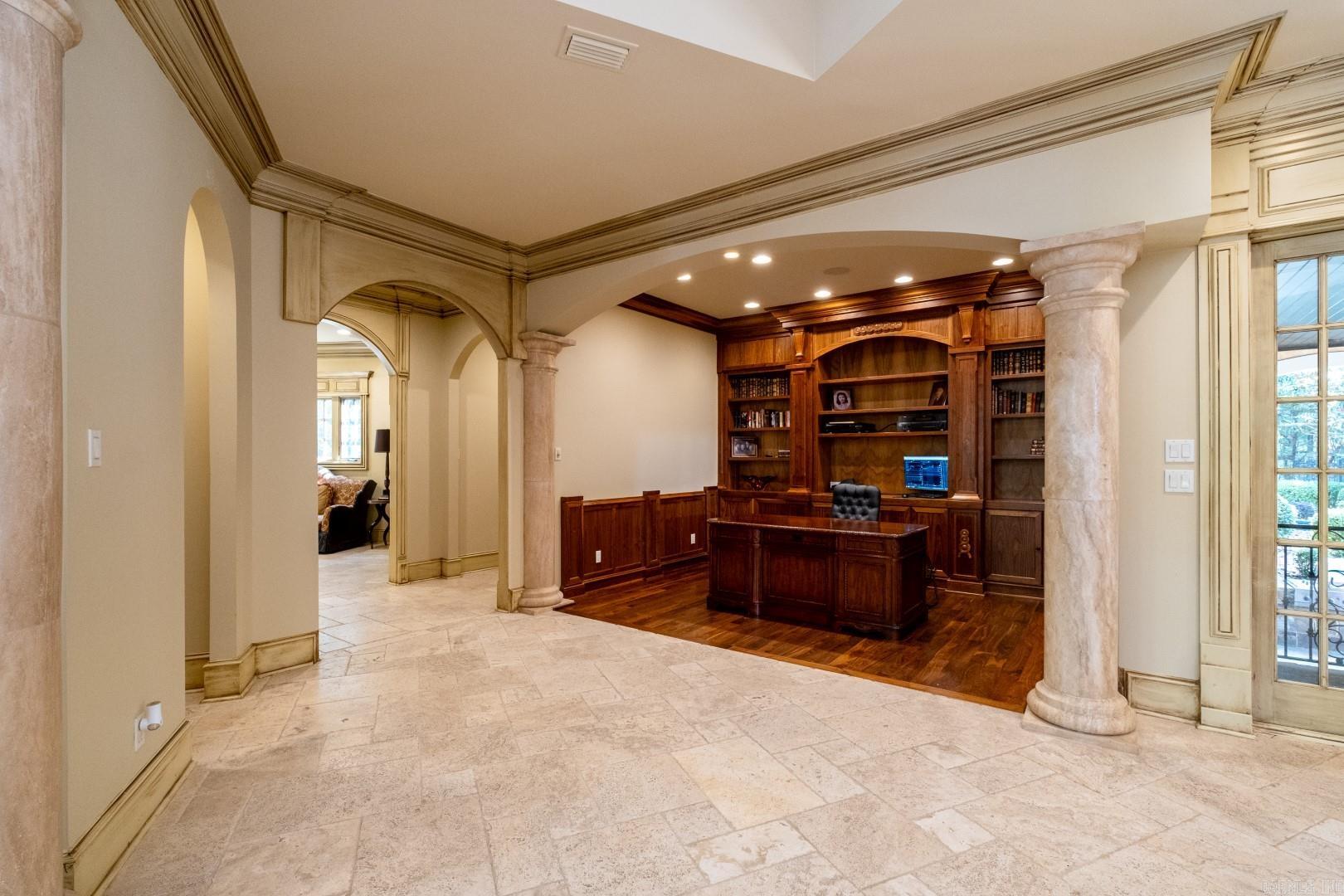 5 Chenal Downs Blvd.