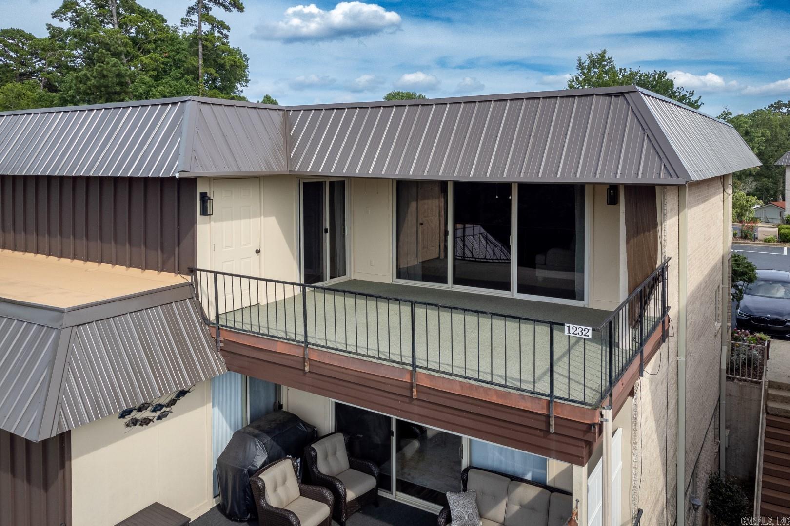 1232 Twin Points Road Unit: 1232