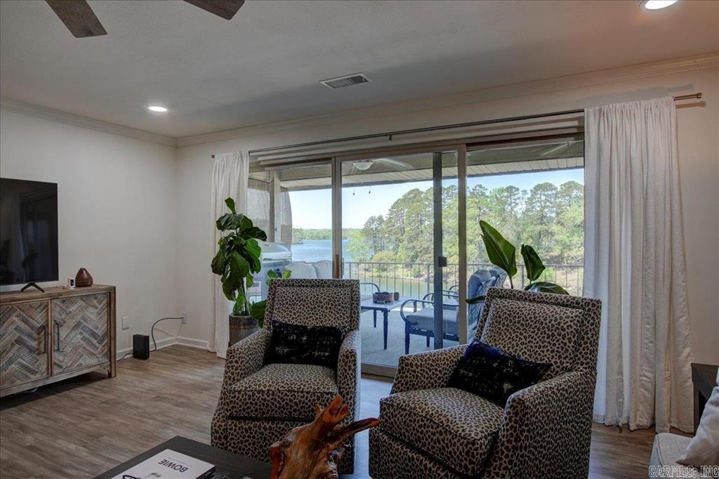 1232 Twin Points Road Unit: 1232
