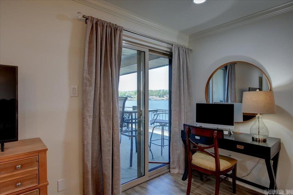 1232 Twin Points Road Unit: 1232