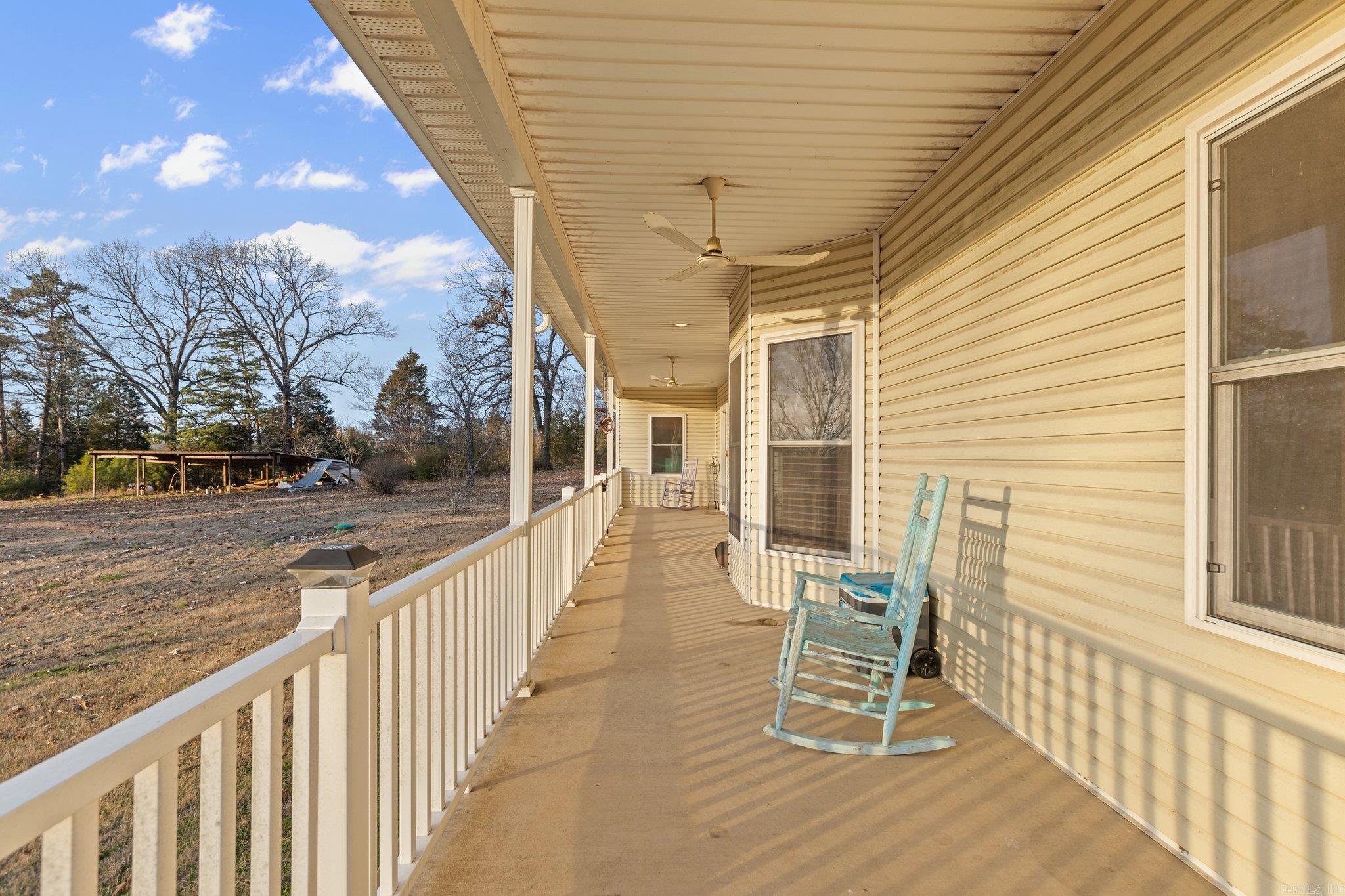 11200 Snow Cove